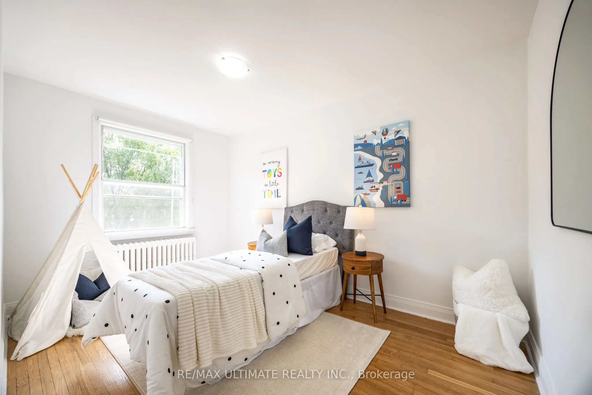 221 Donlea Drive