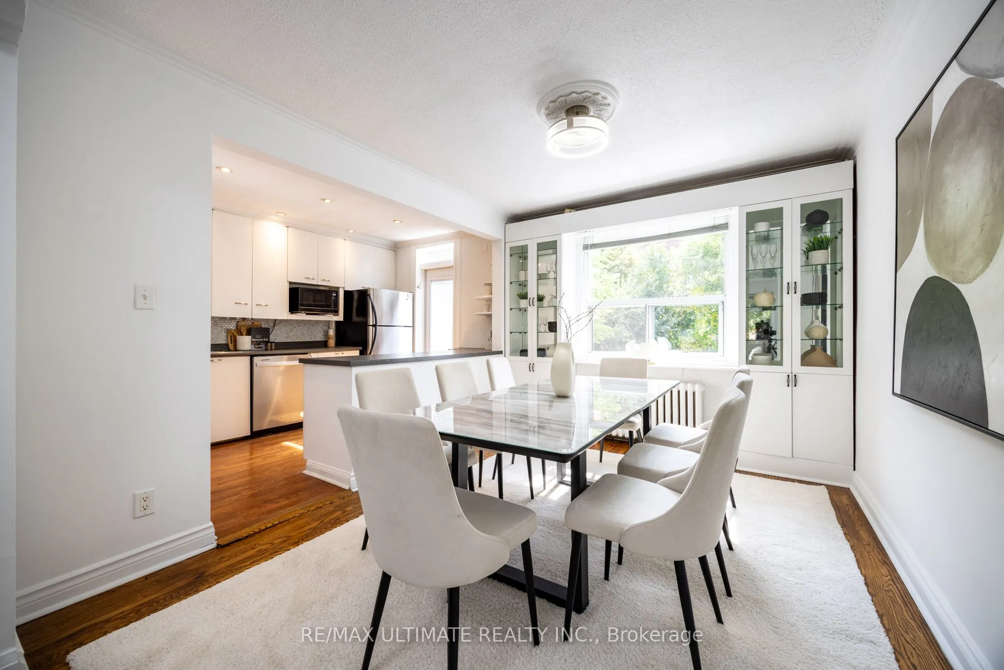221 Donlea Drive