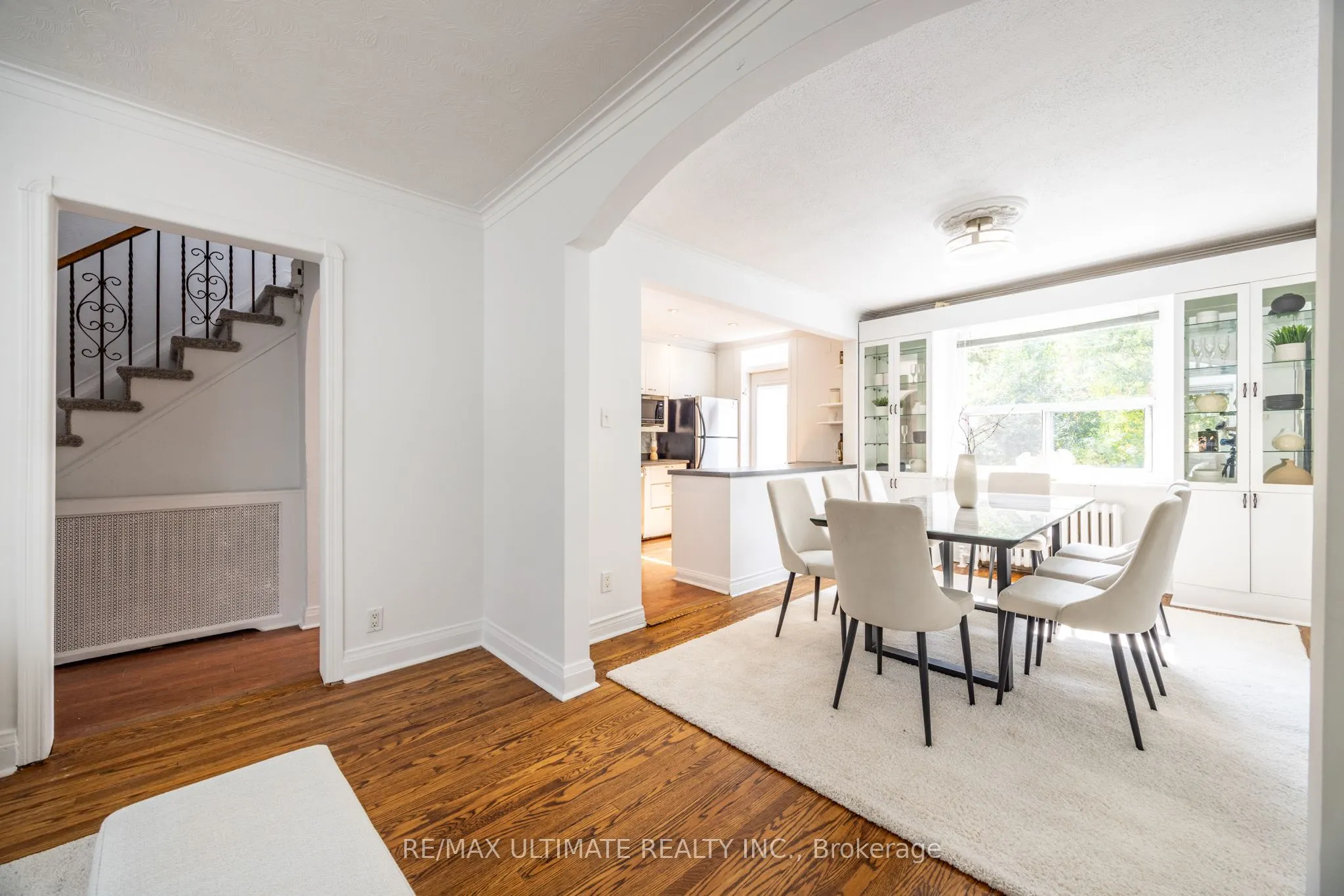 221 Donlea Drive