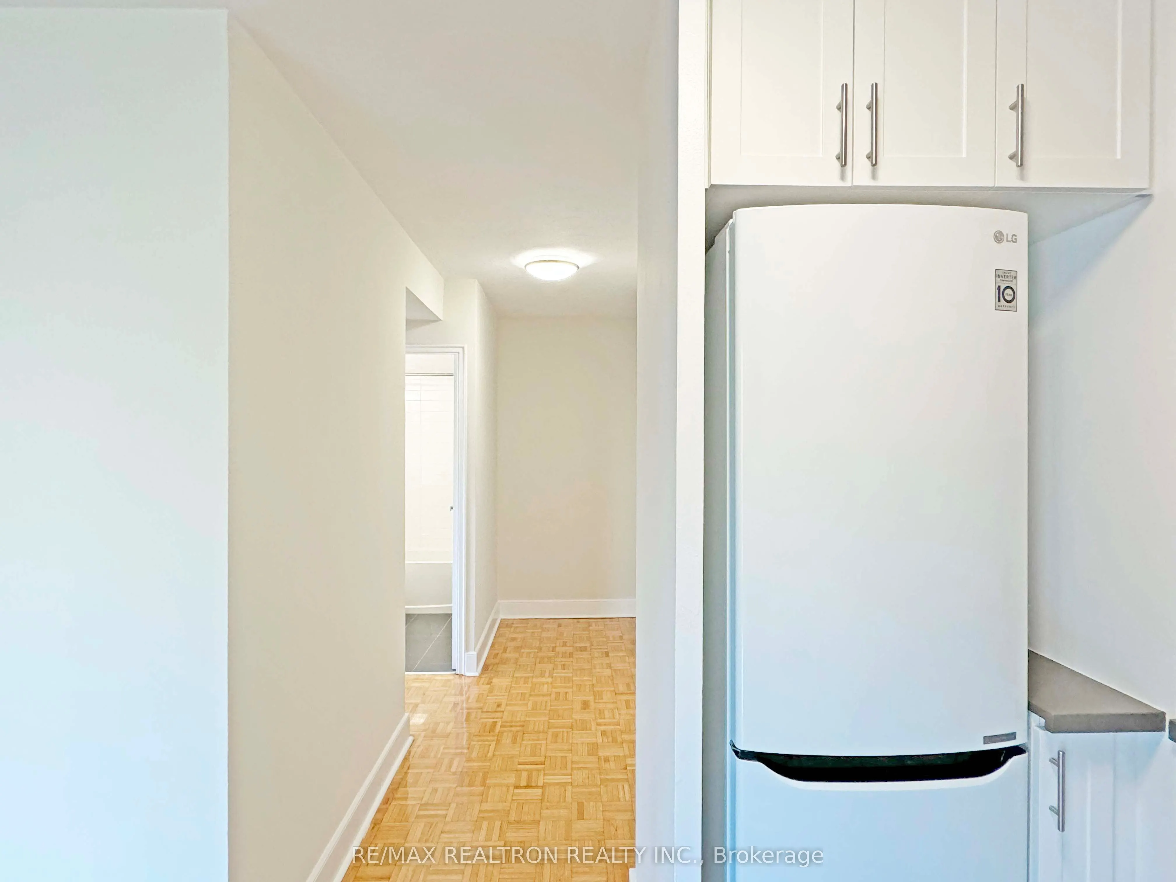 485 Huron Street, #301