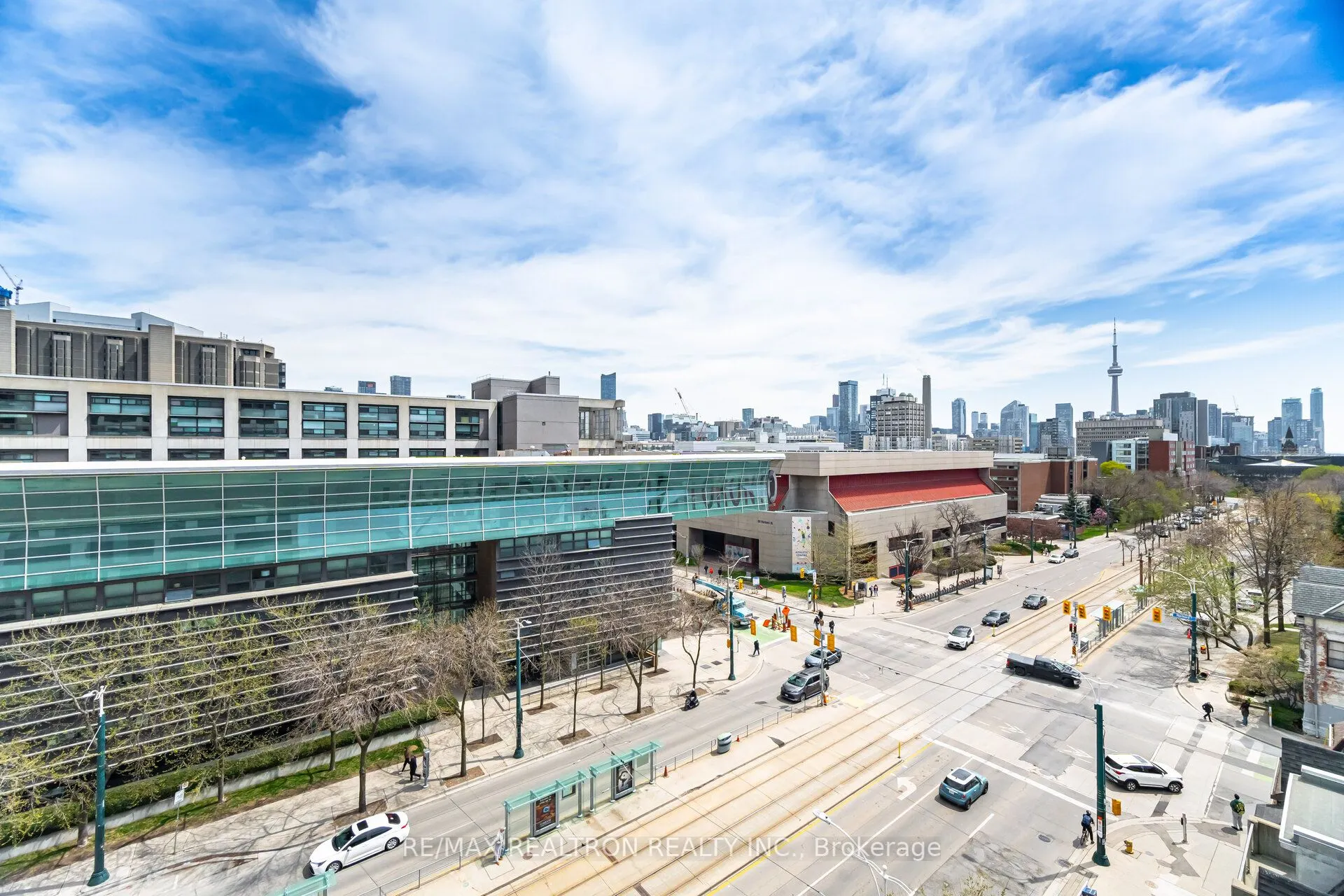 664 Spadina Avenue, #510