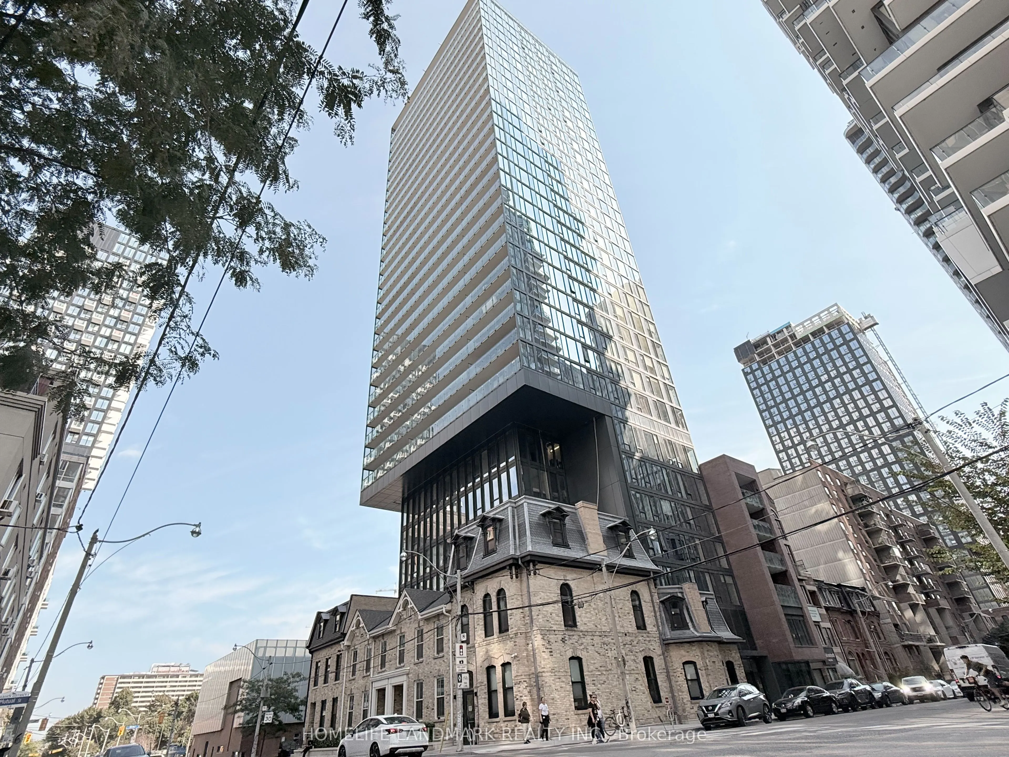47 Mutual Street, #2008