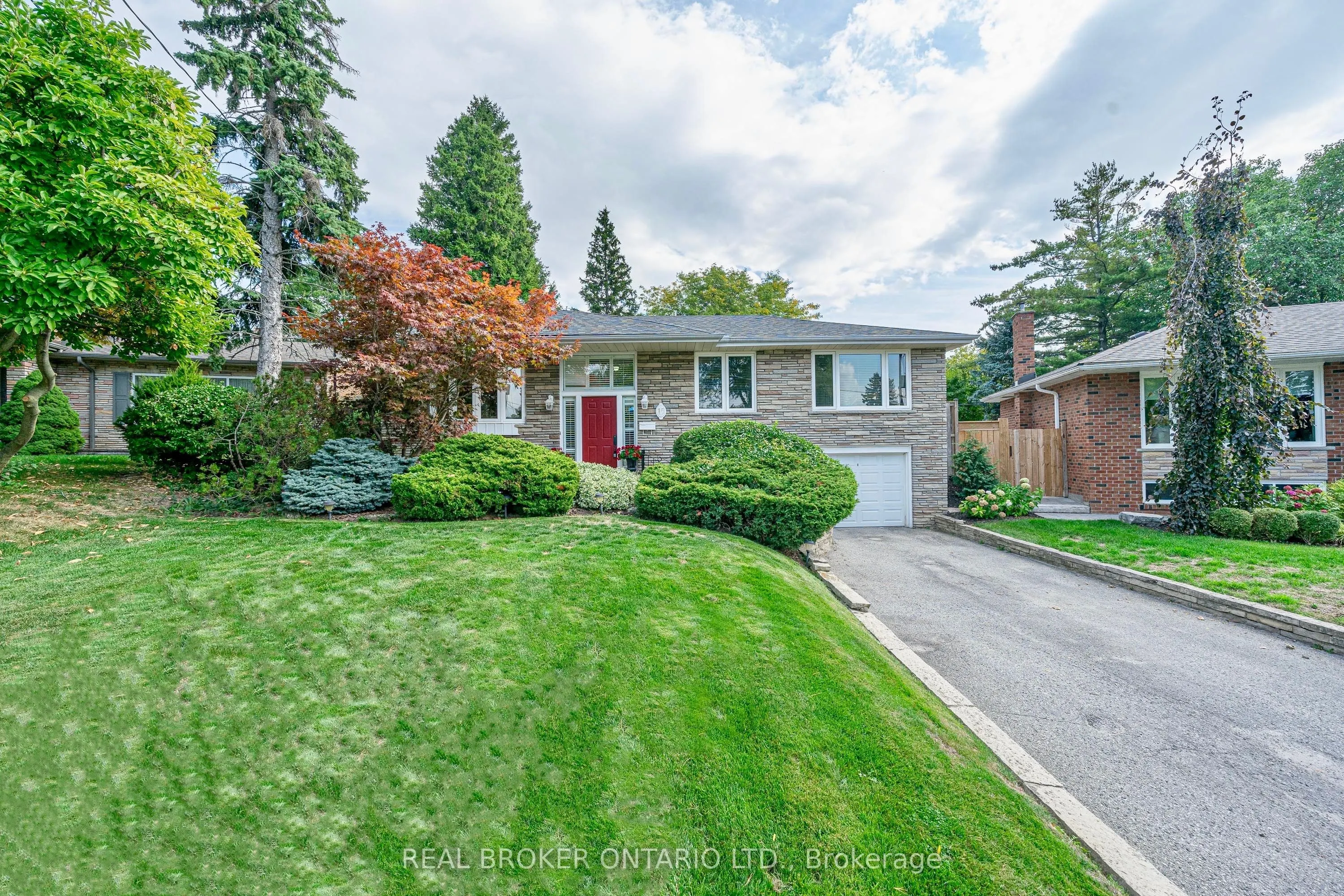 15 Caronport Crescent
