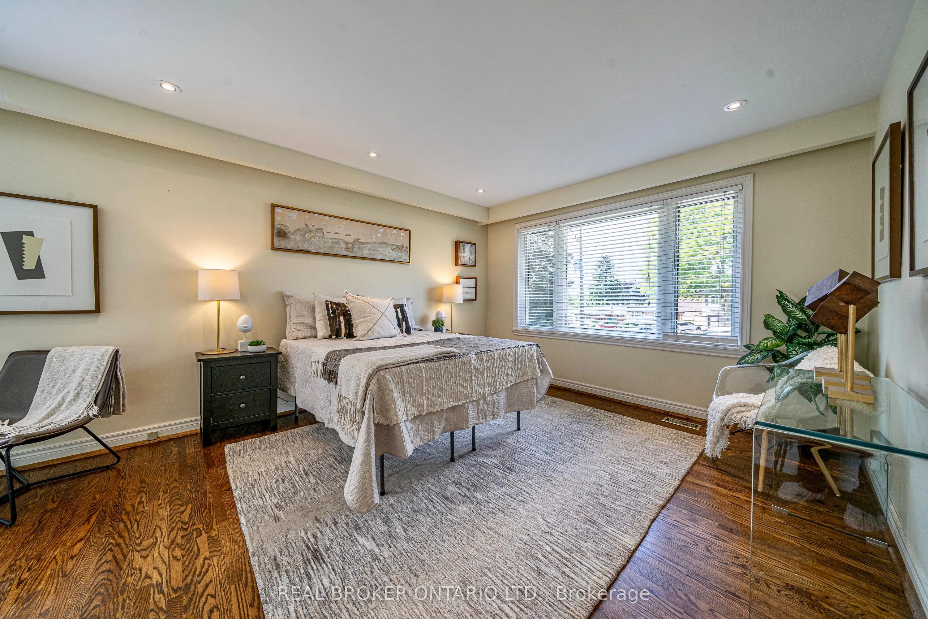 15 Caronport Crescent