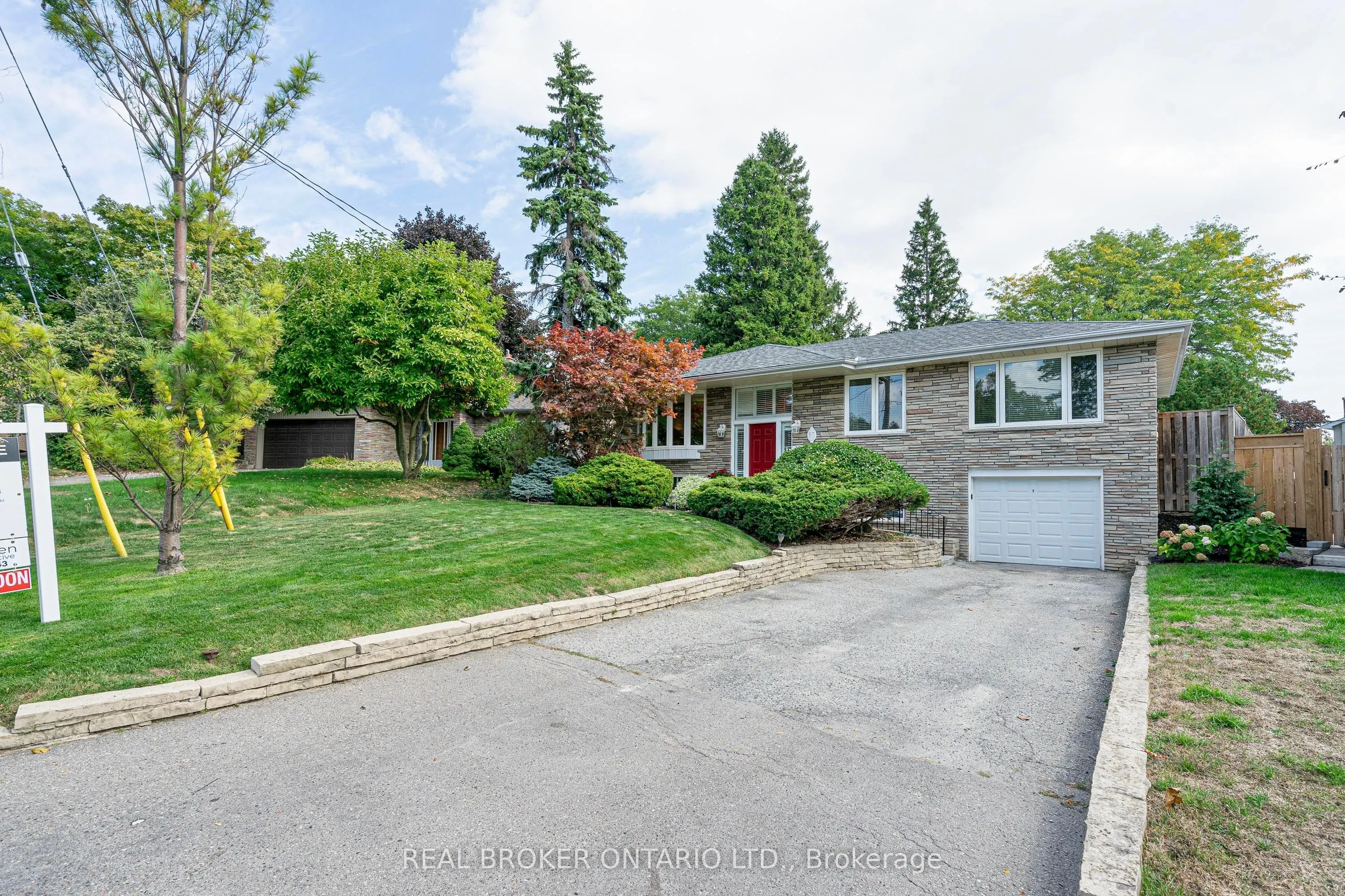 15 Caronport Crescent