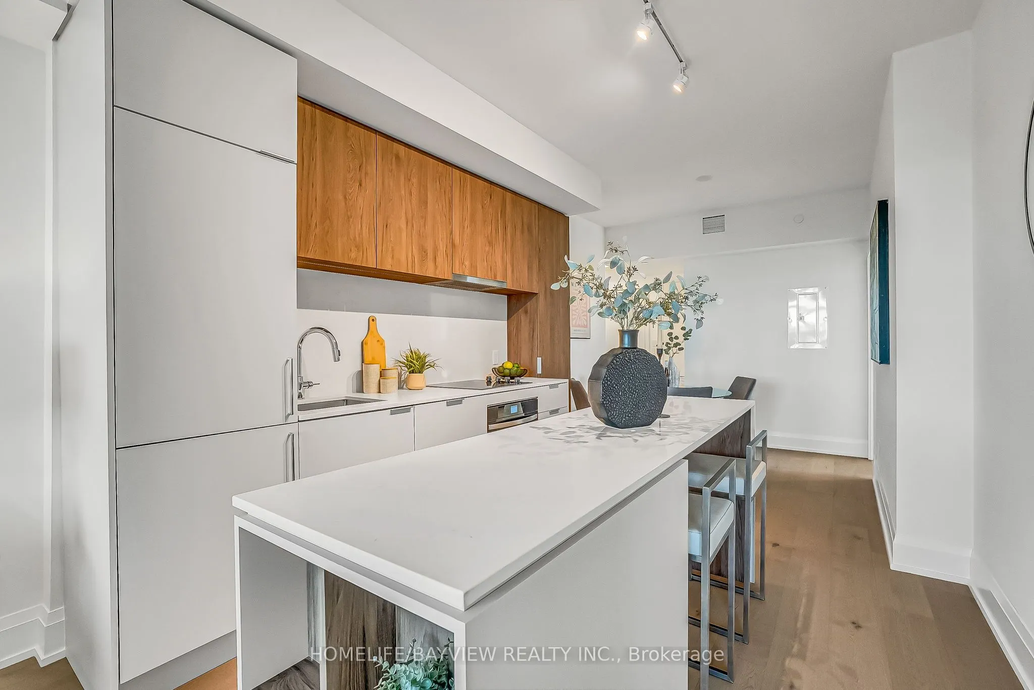 89 Church Street, #2807