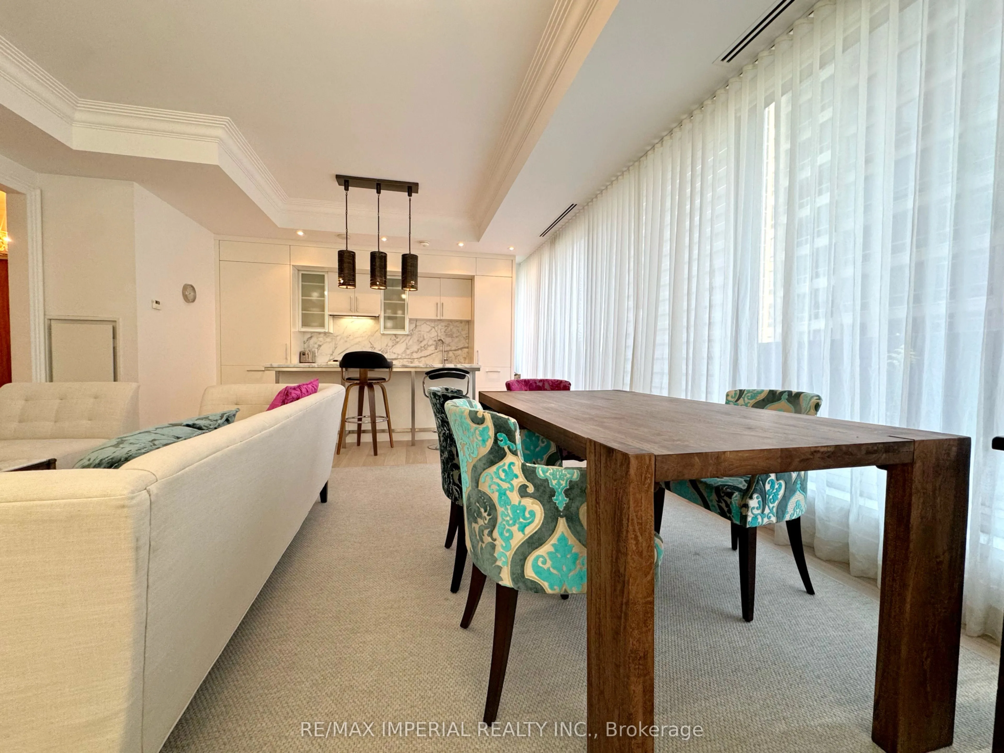 55 Scollard Street, #402