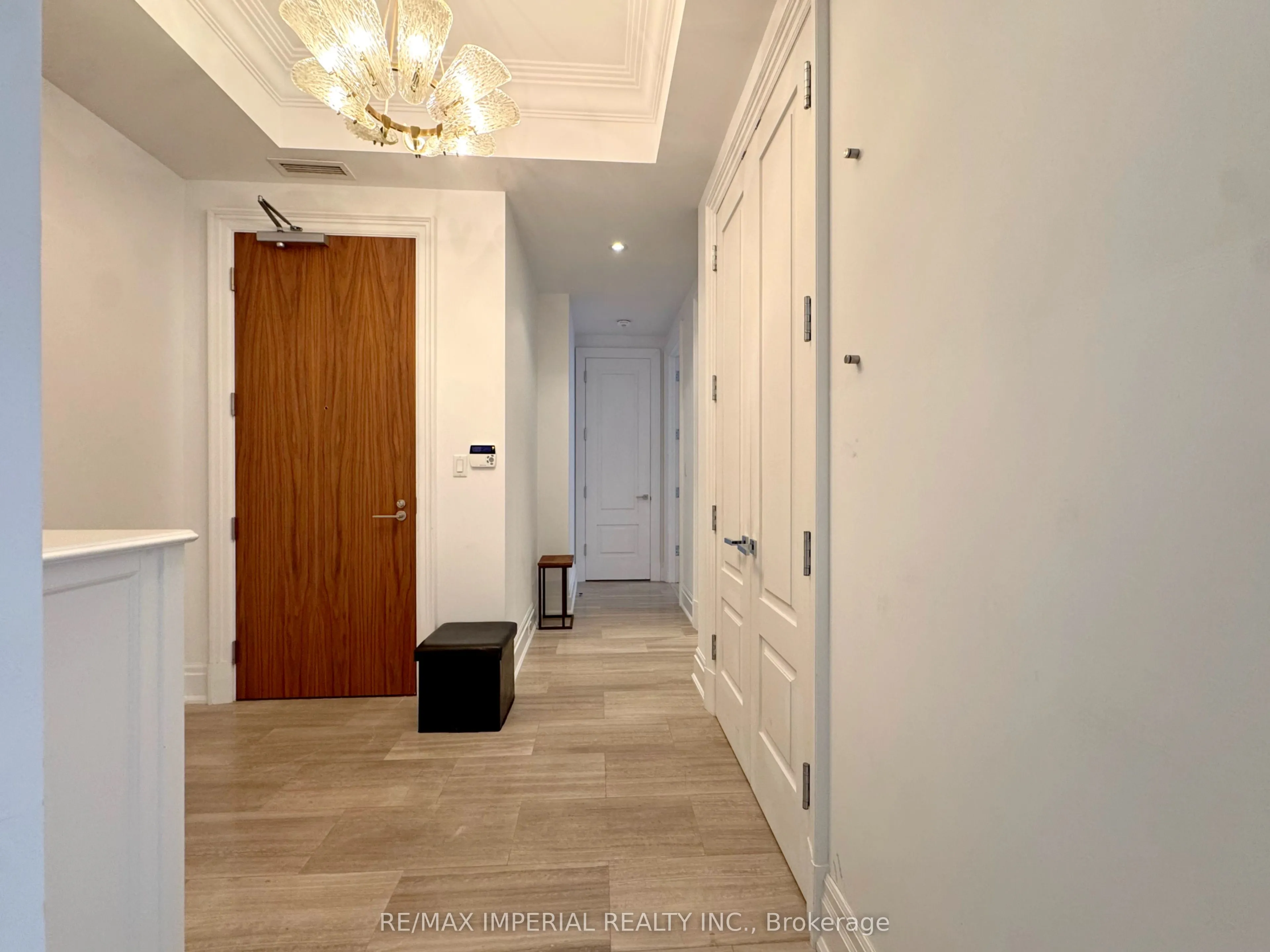 55 Scollard Street, #402