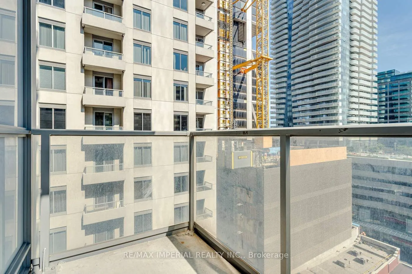 21 Balmuto Street, #1101