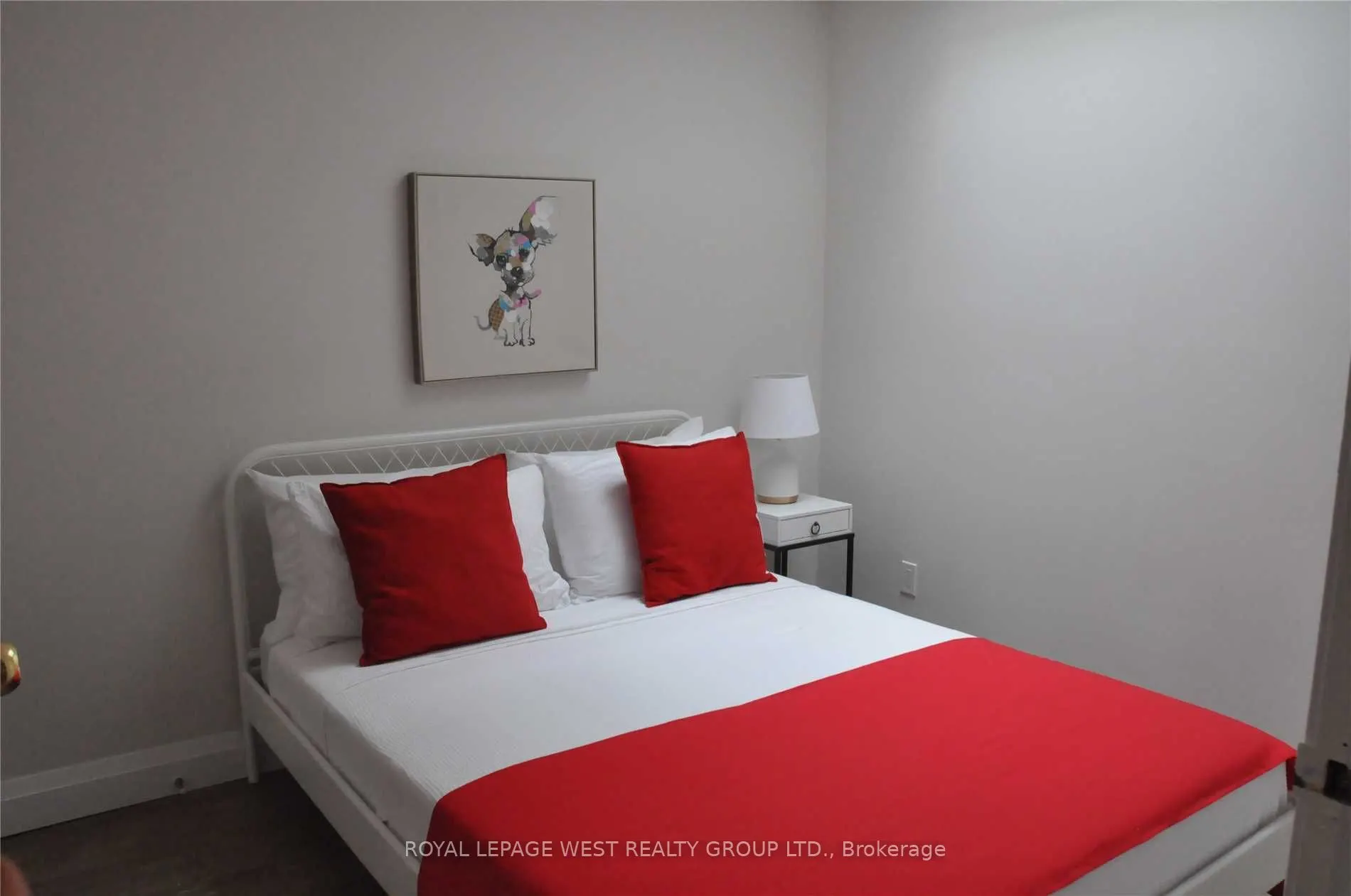 1453 Dundas Street W, ##1, 2 Flr