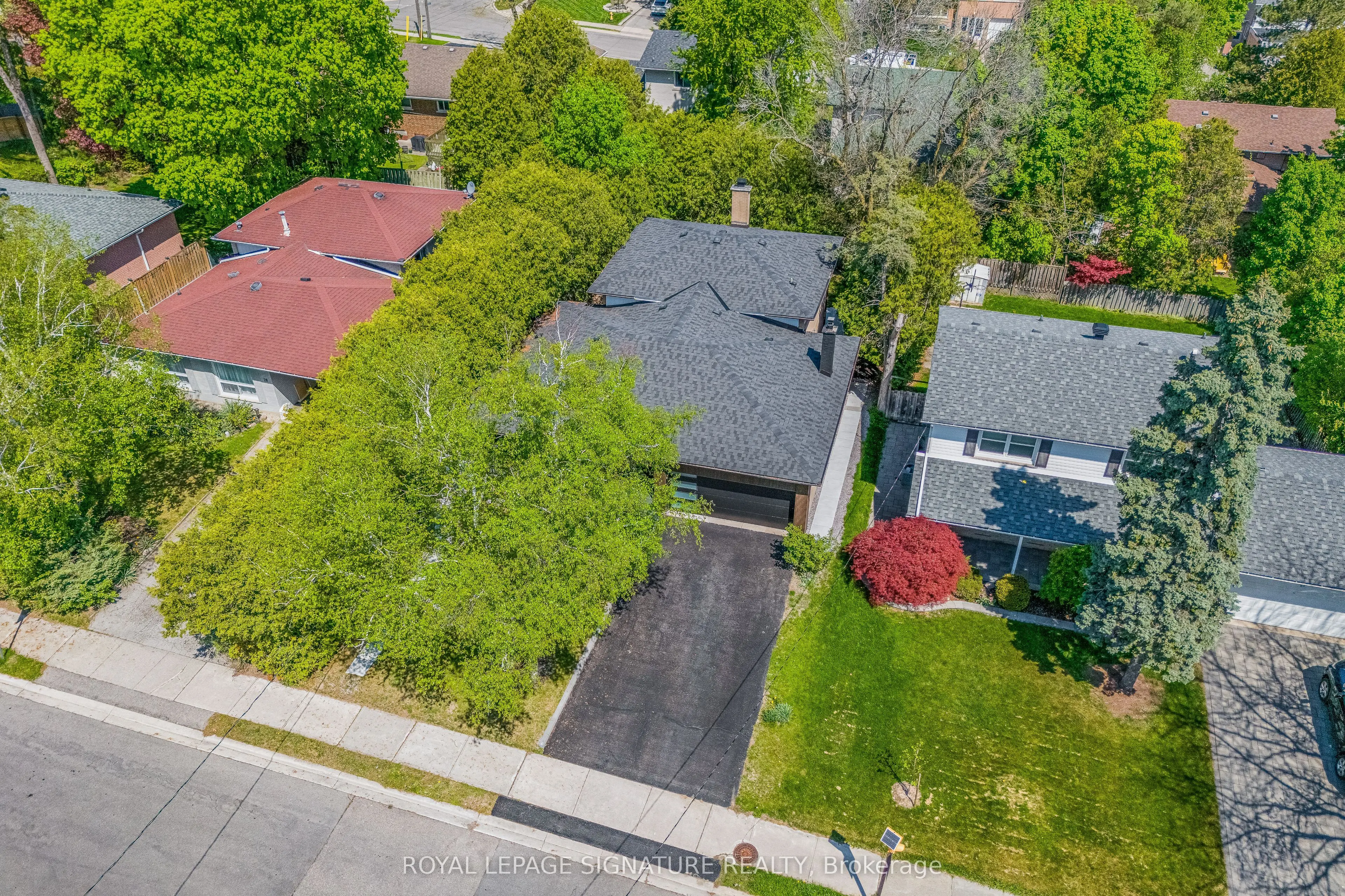 30 Snowcrest Avenue