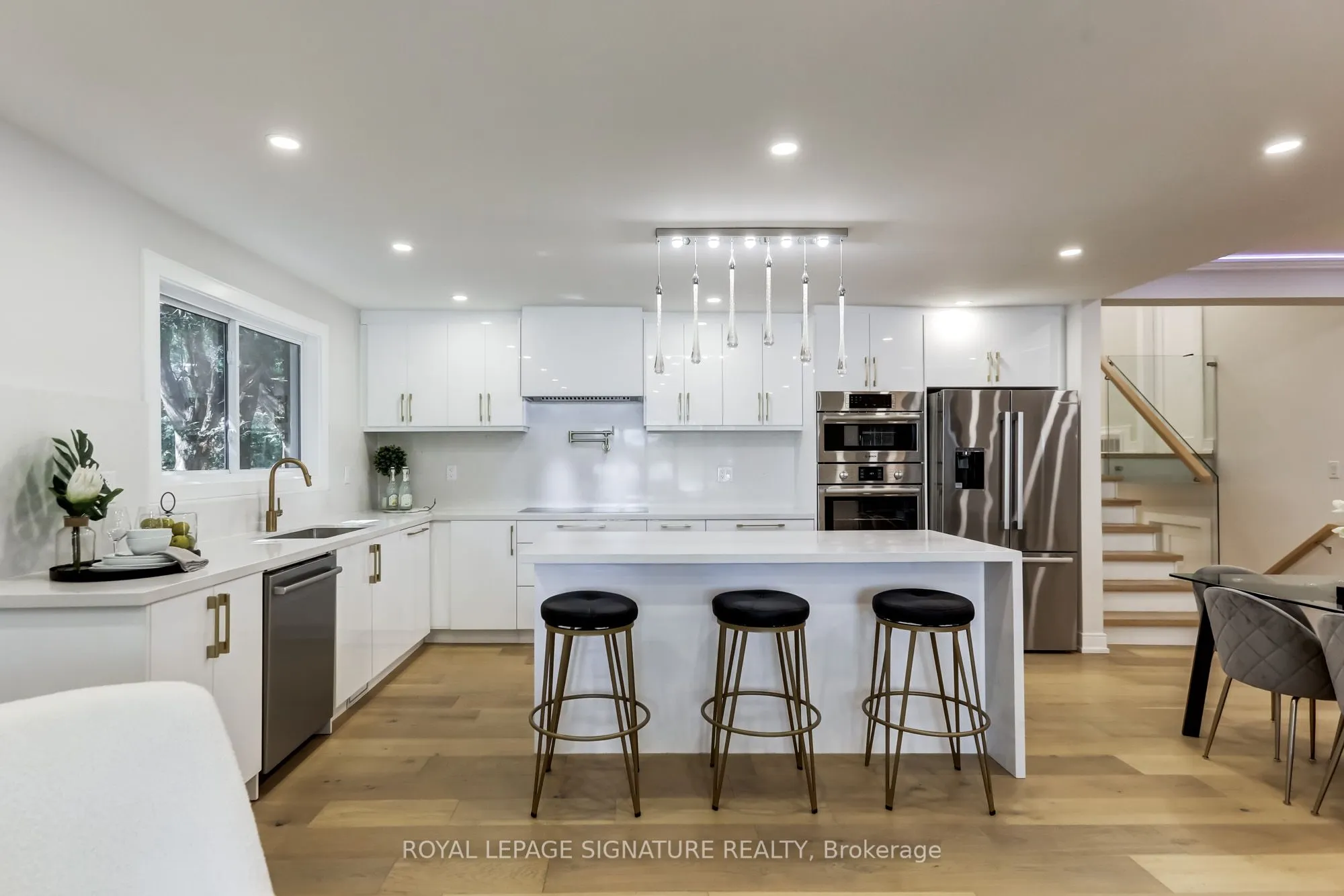 30 Snowcrest Avenue