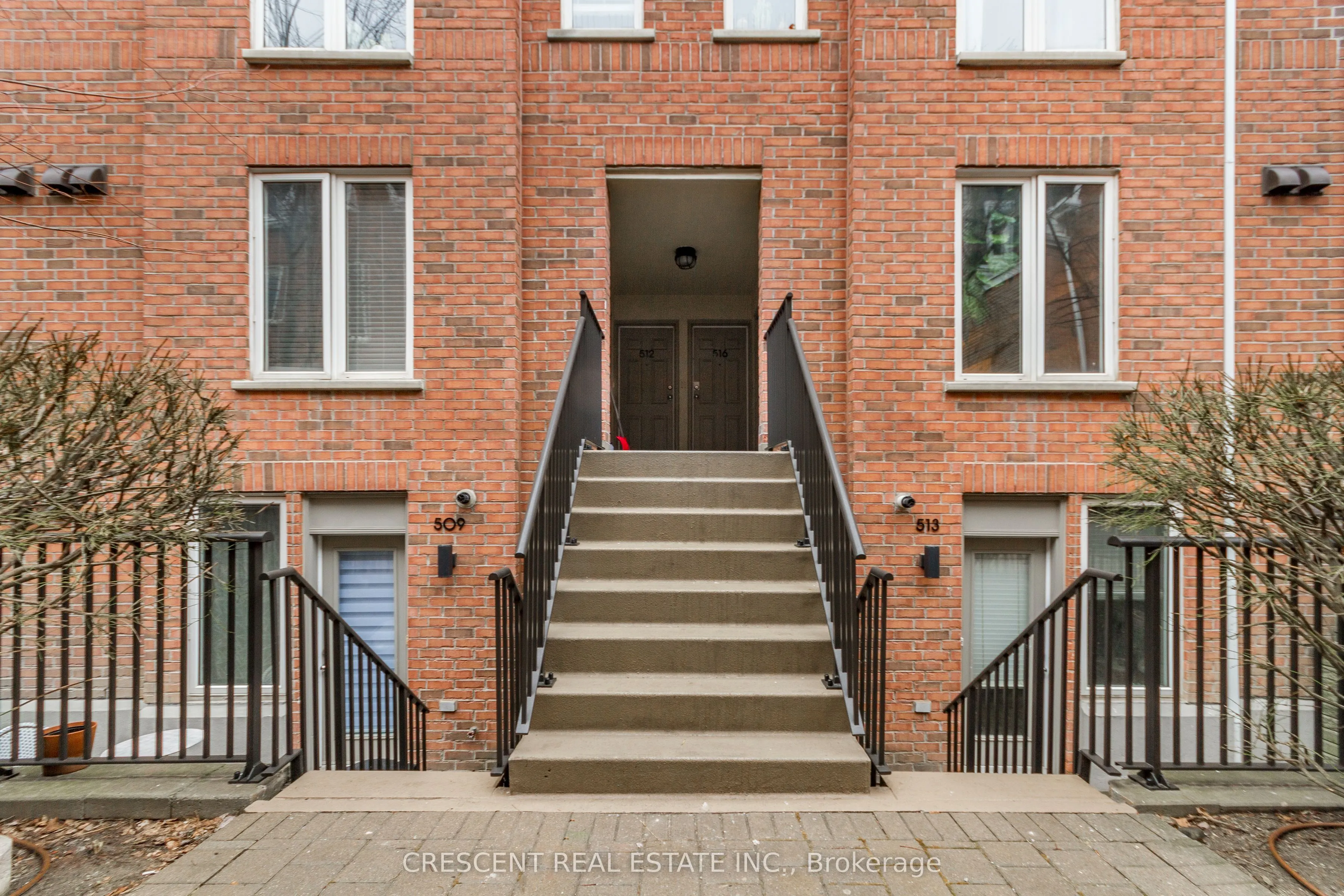 27 Canniff Street, #516