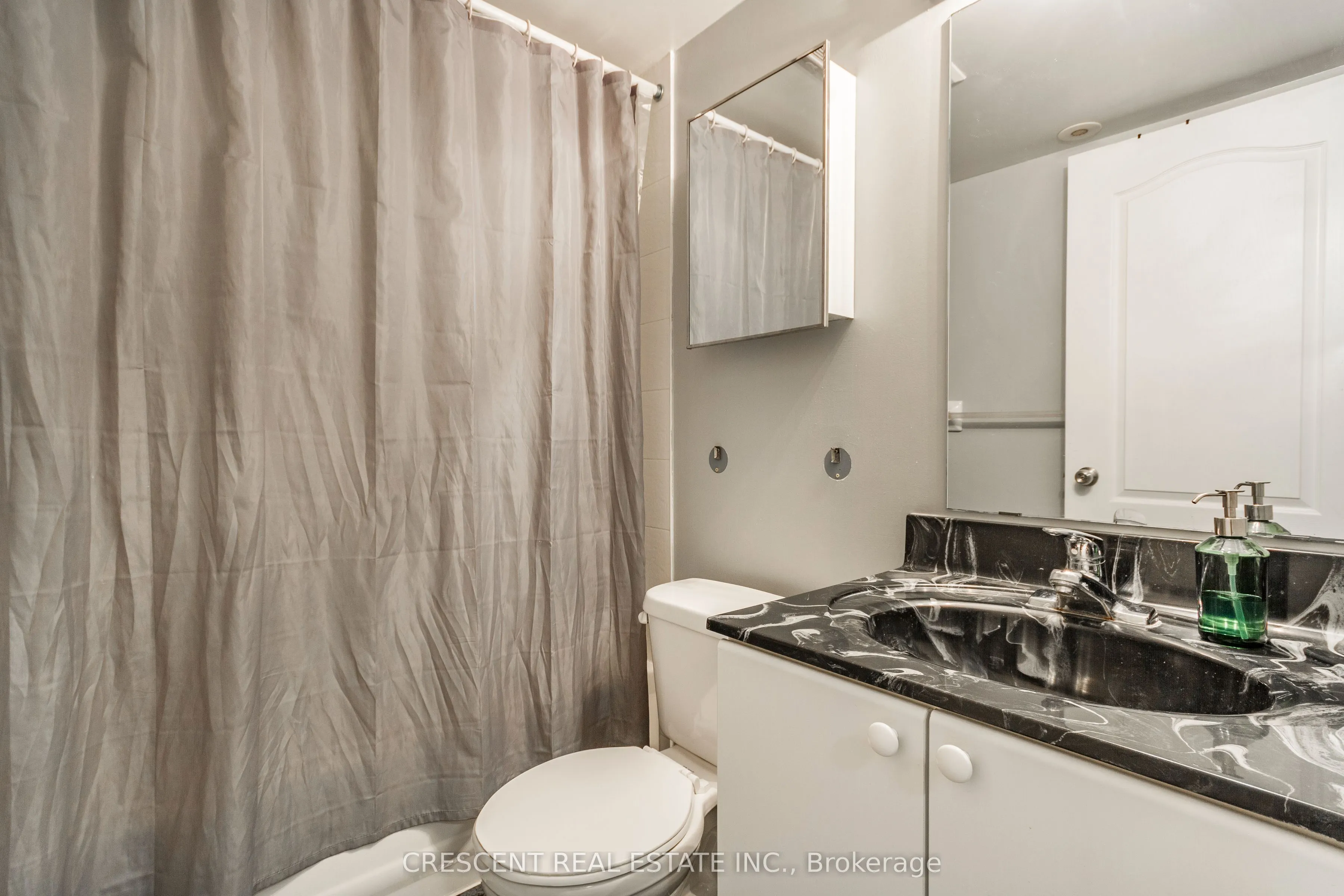 27 Canniff Street, #516