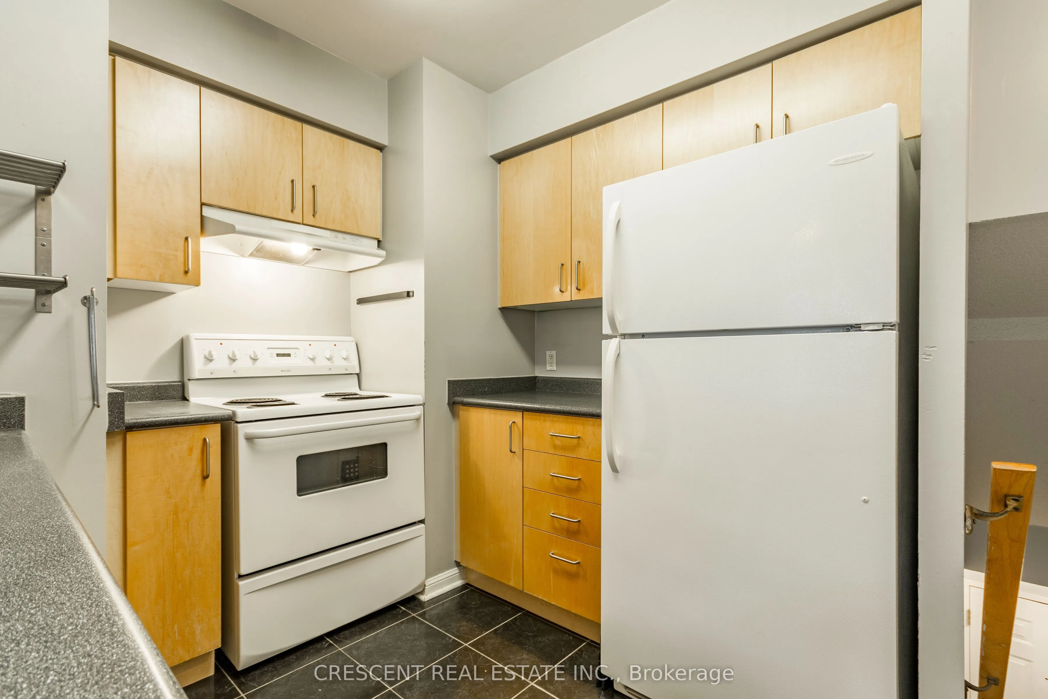27 Canniff Street, #516
