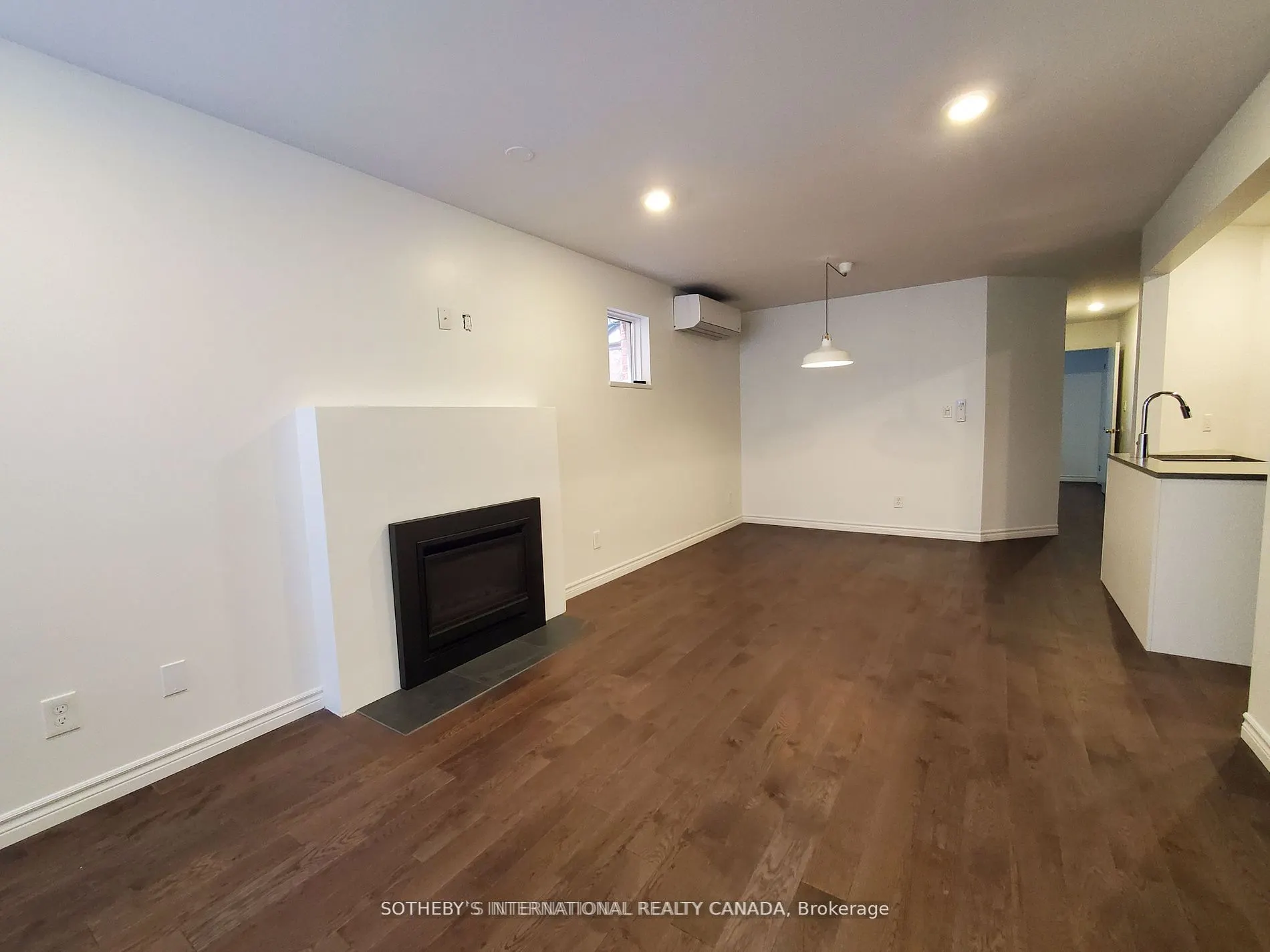 1458 Bayview Avenue, ##1
