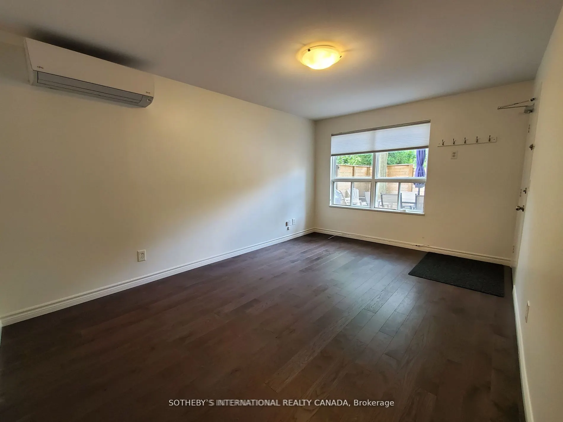 1458 Bayview Avenue, ##1