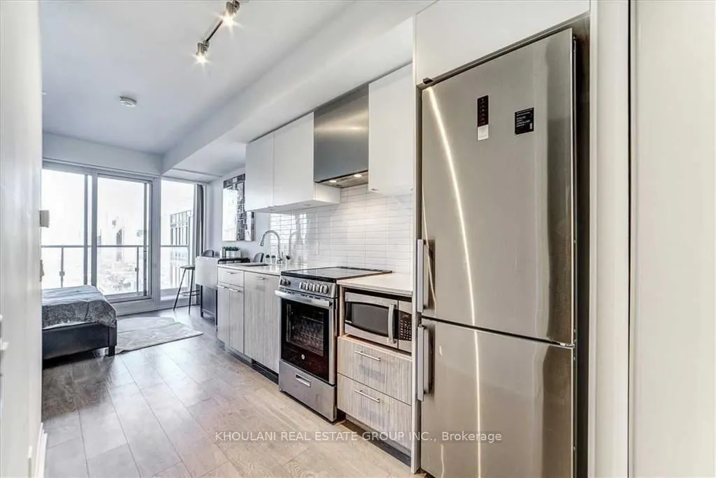 251 Jarvis Street, #1704