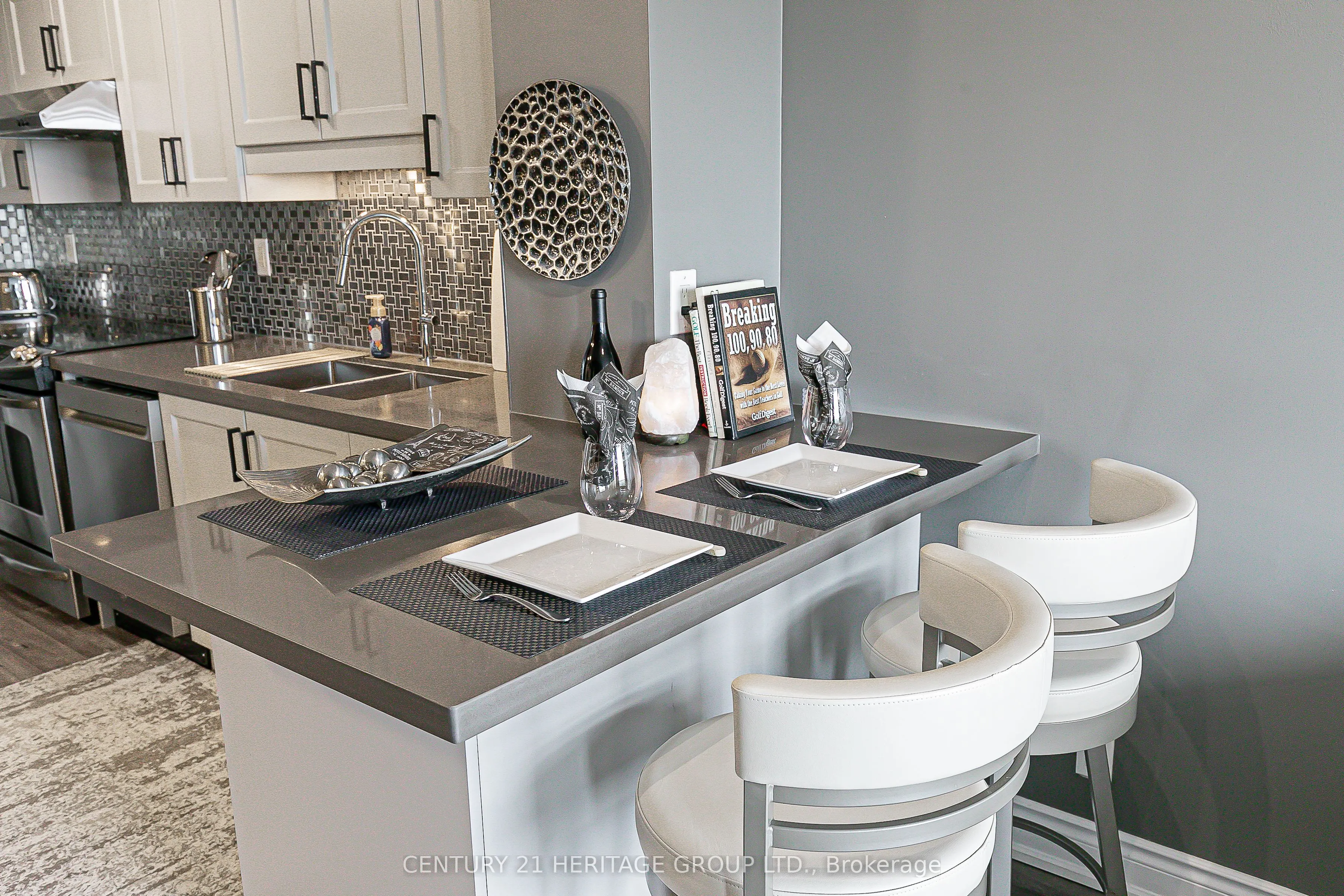 78 Harrison Garden Boulevard, #1704