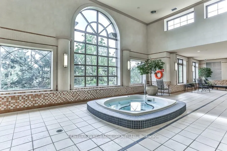 78 Harrison Garden Boulevard, #1704