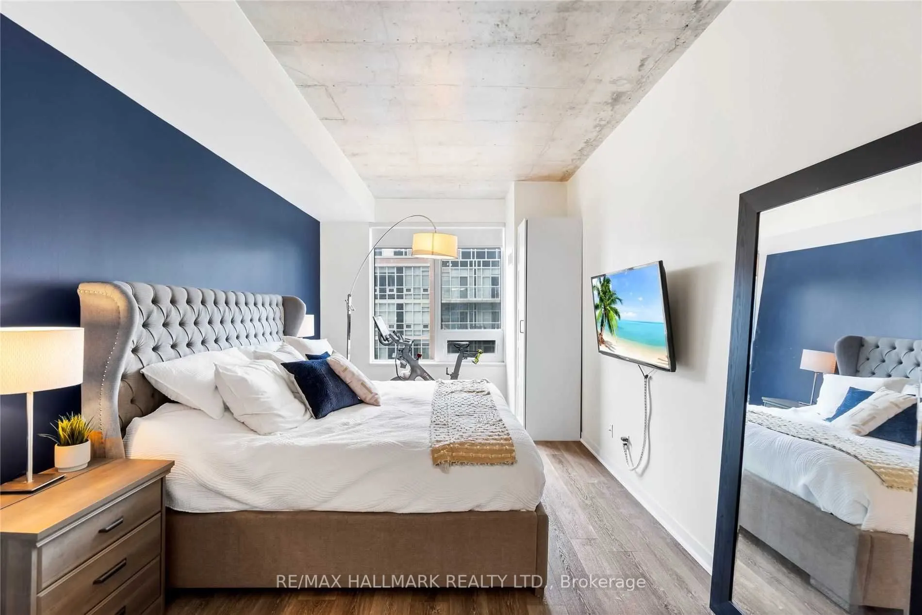 59 East Liberty Street, #2204