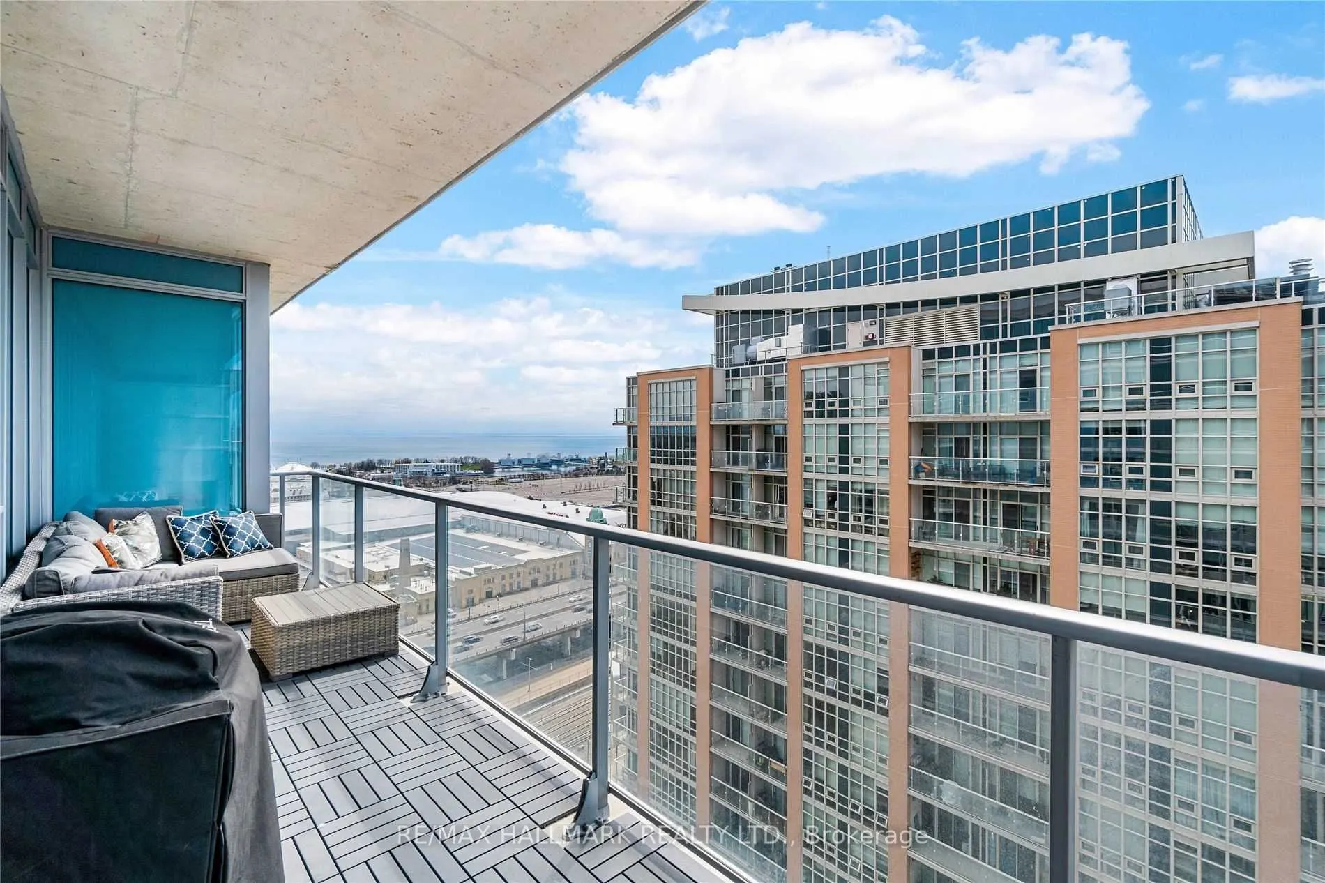 59 East Liberty Street, #2204