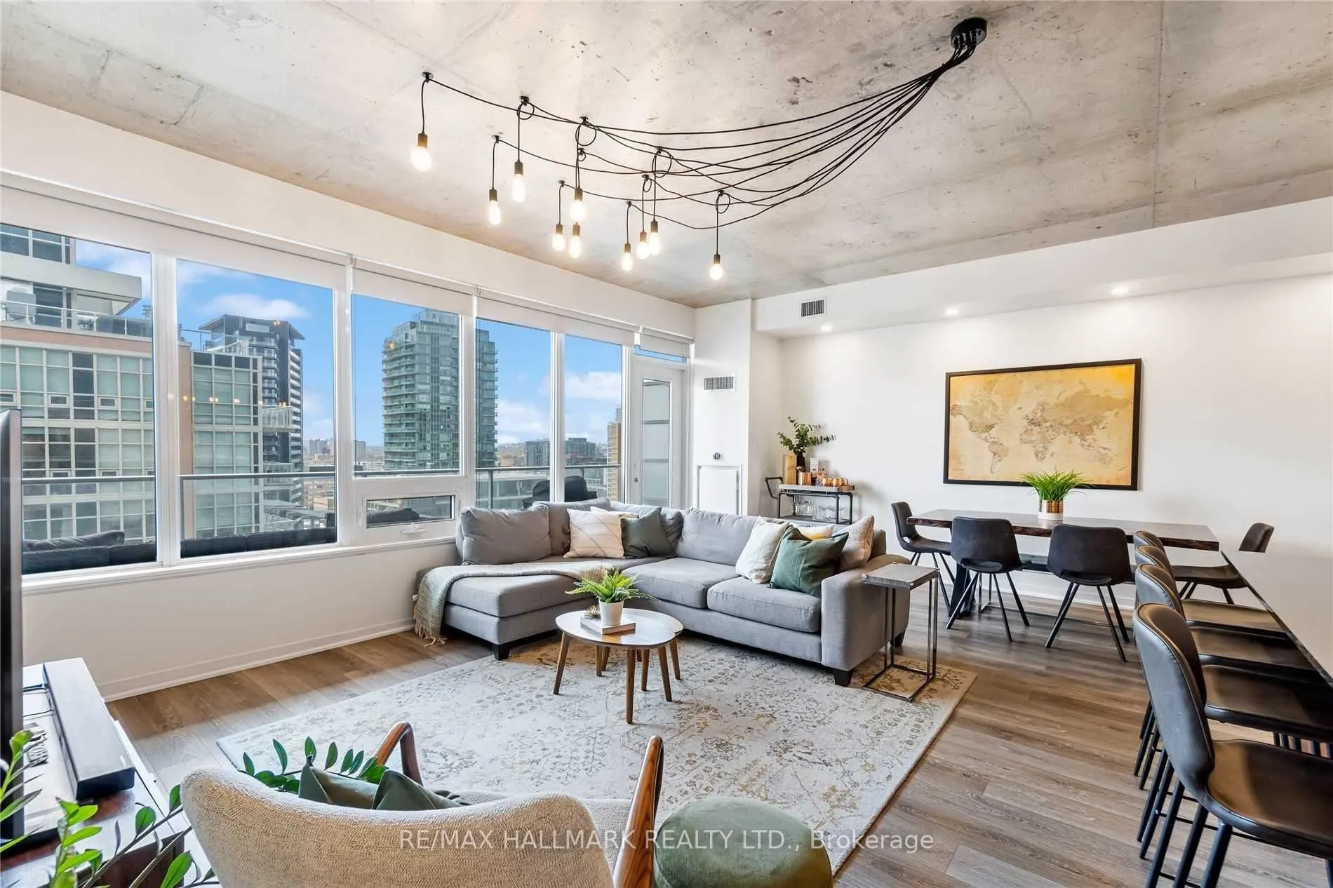 59 East Liberty Street, #2204