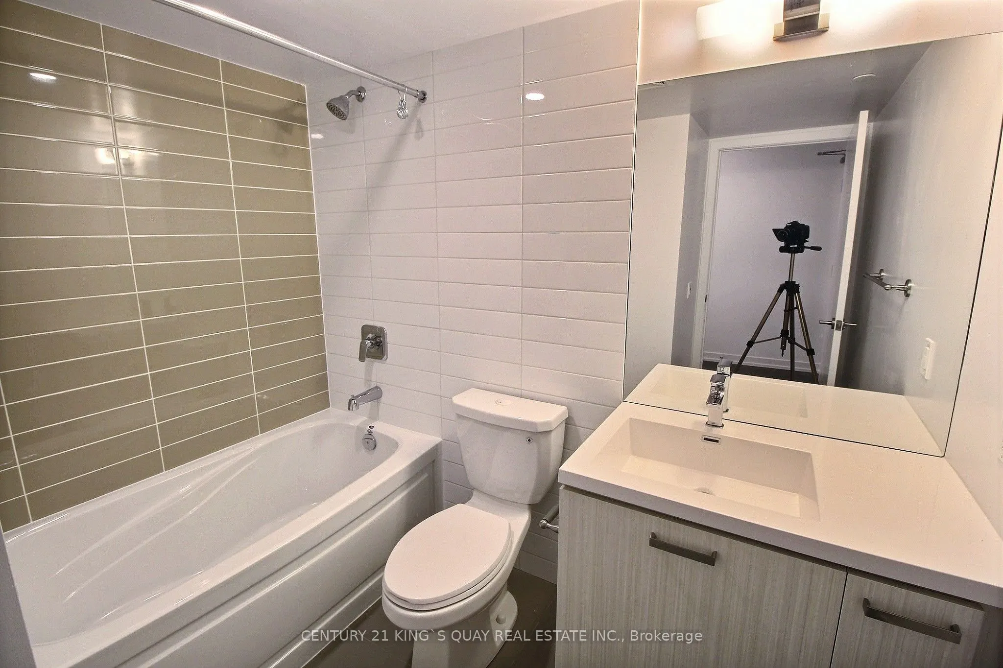 125 Redpath Avenue, #3107