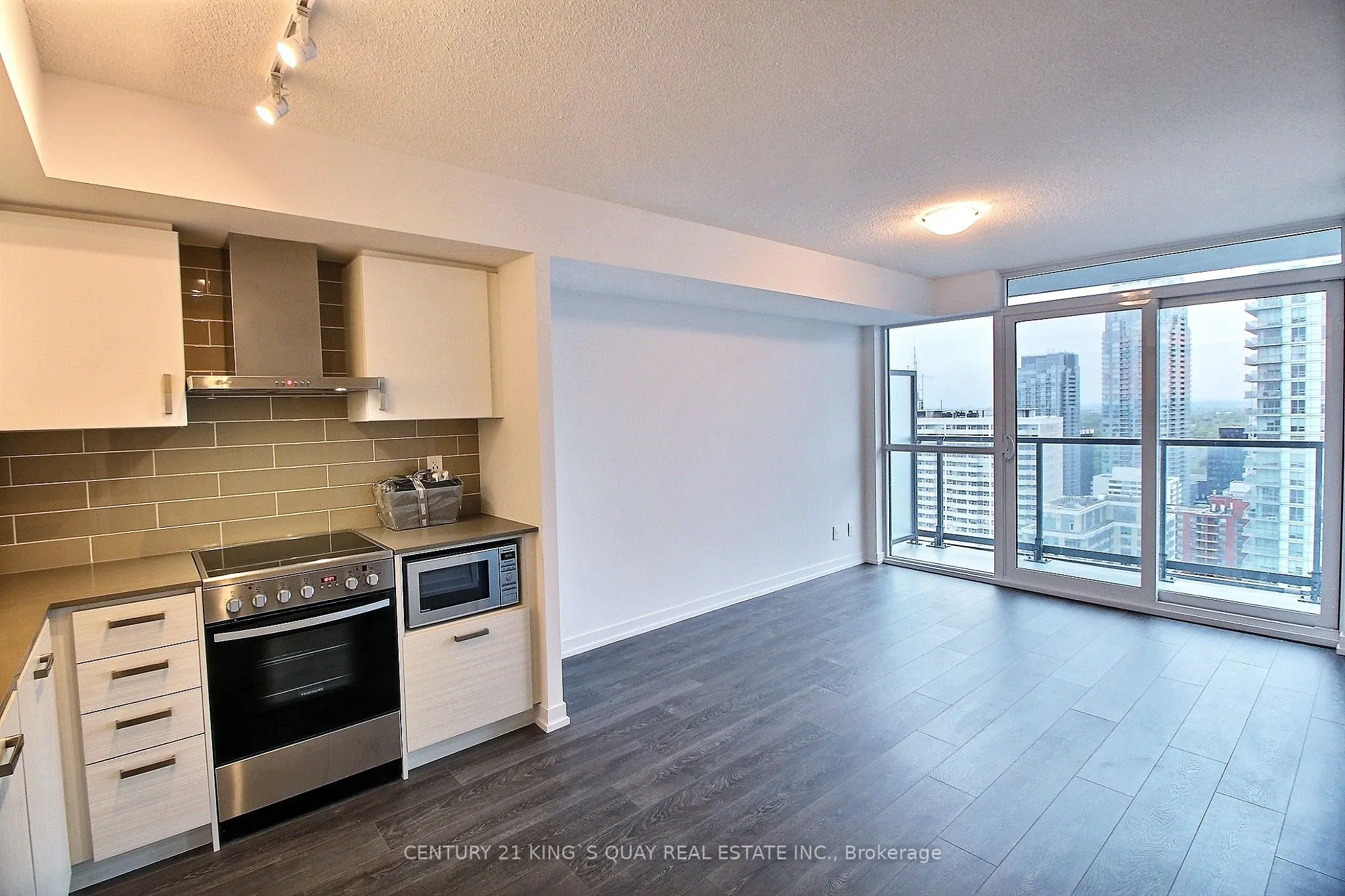 125 Redpath Avenue, #3107