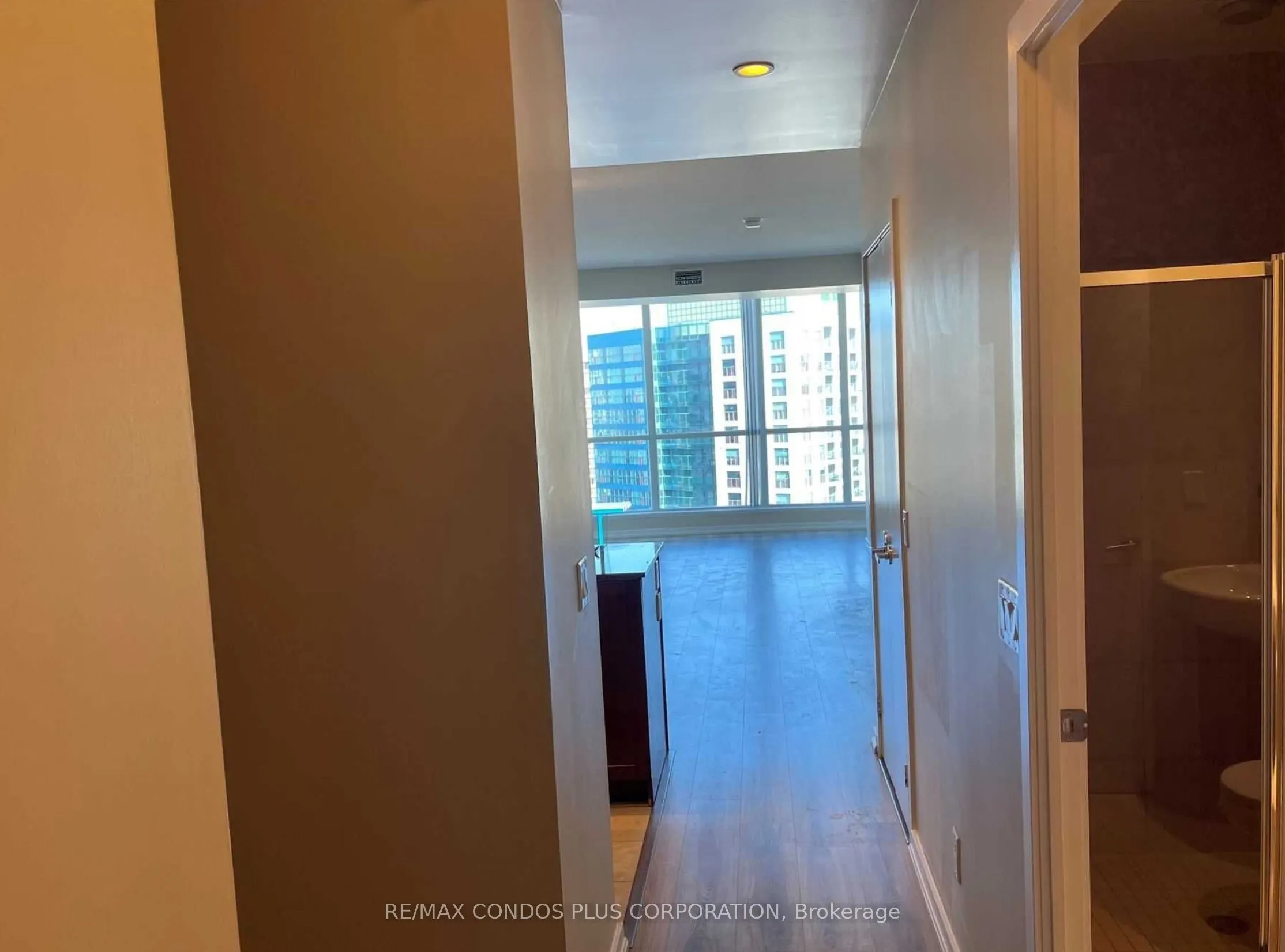 8 York Street, #3406