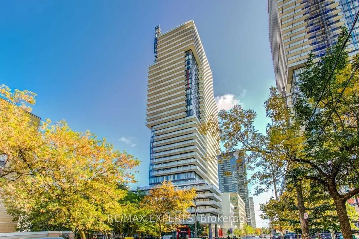 185 Roehampton Avenue, #501
