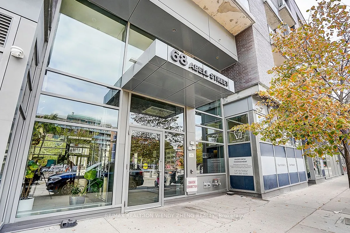 68 Abell Street, #827