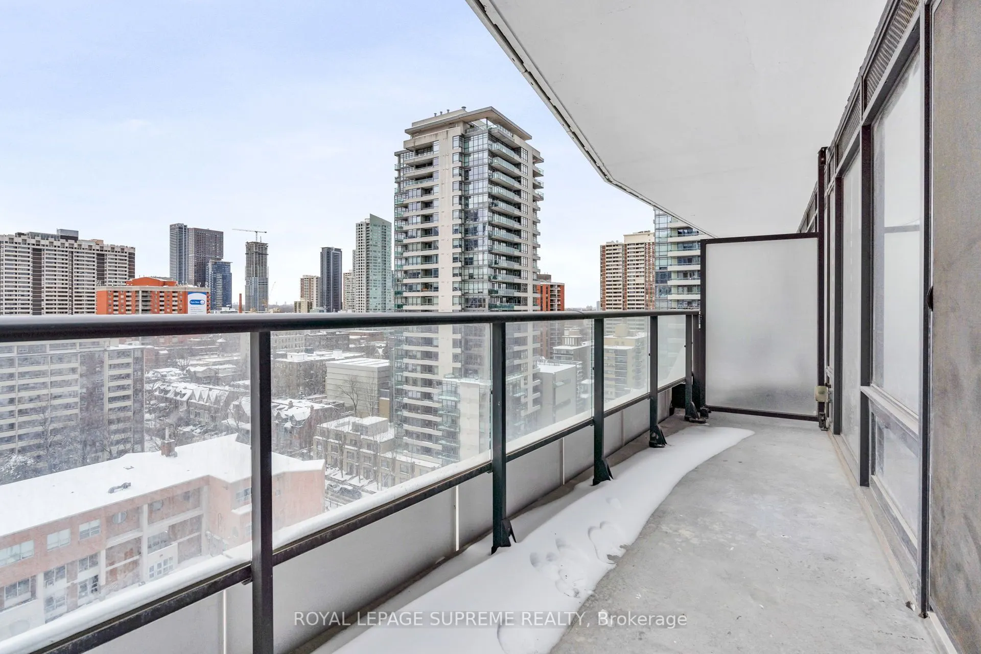 85 Wood Street, #1711