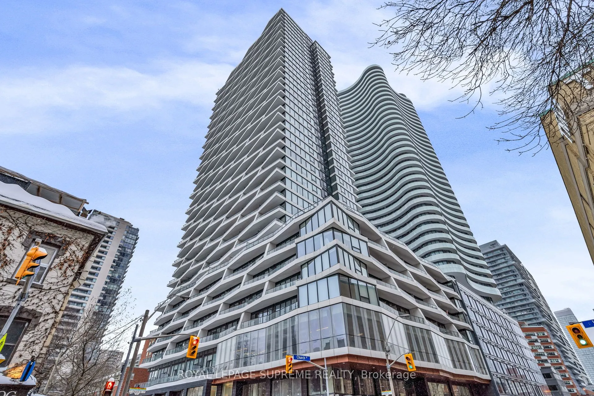 85 Wood Street, #1711