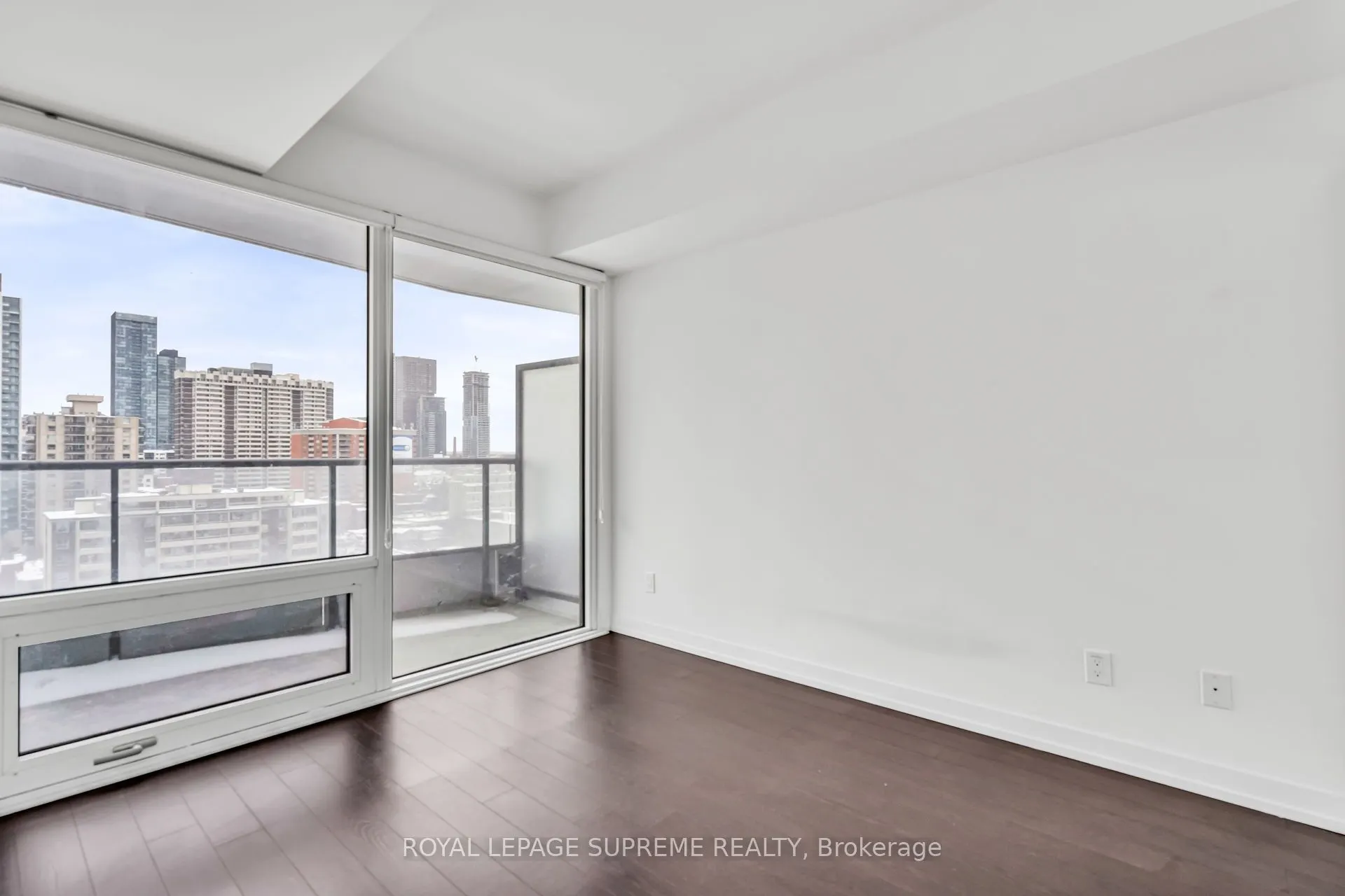 85 Wood Street, #1711