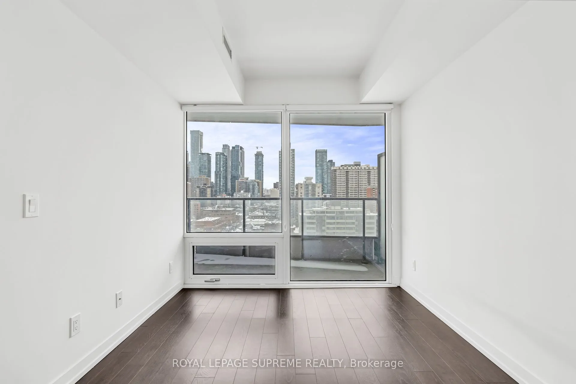 85 Wood Street, #1711