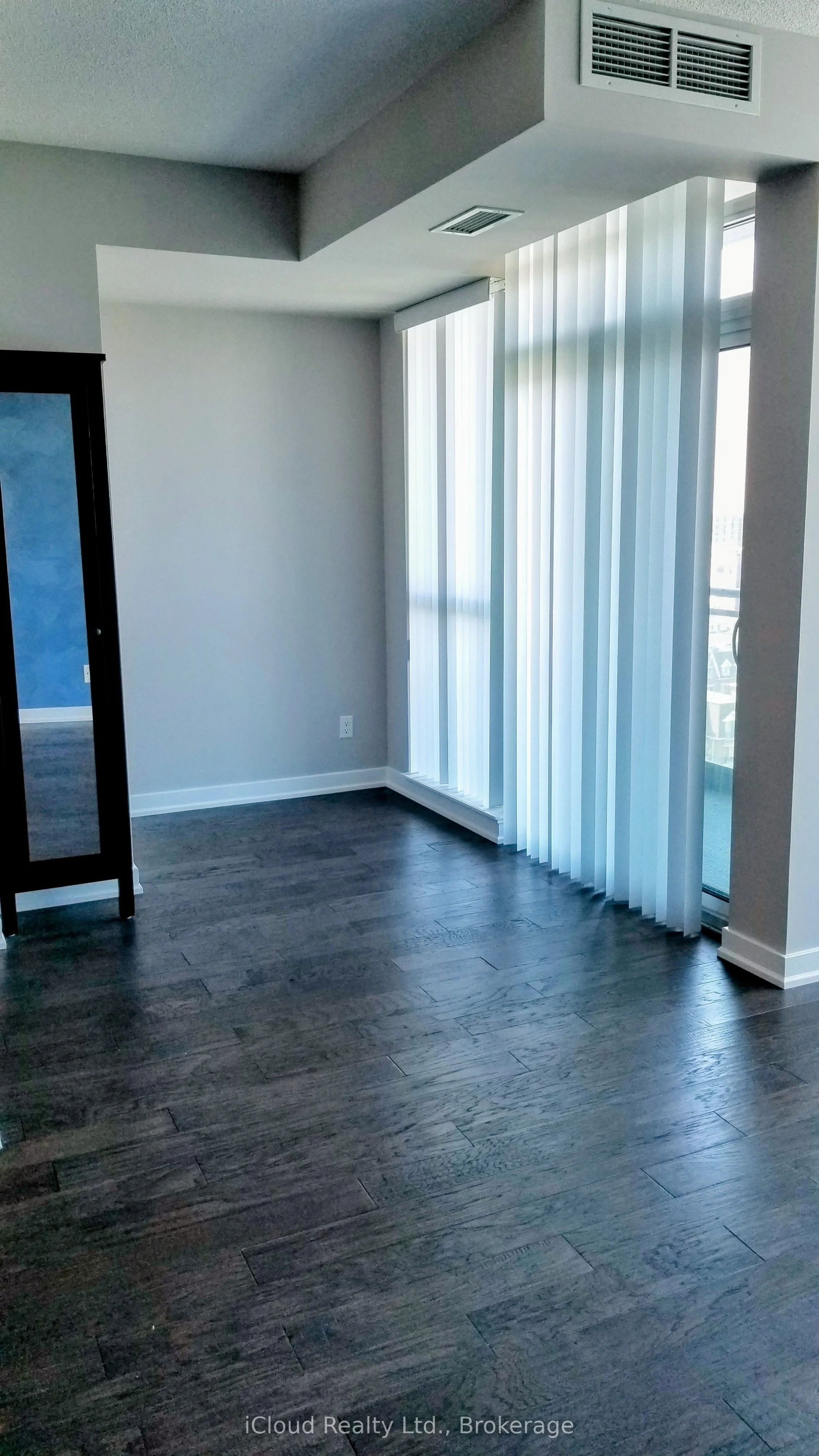 1171 Queen Street W, #1212