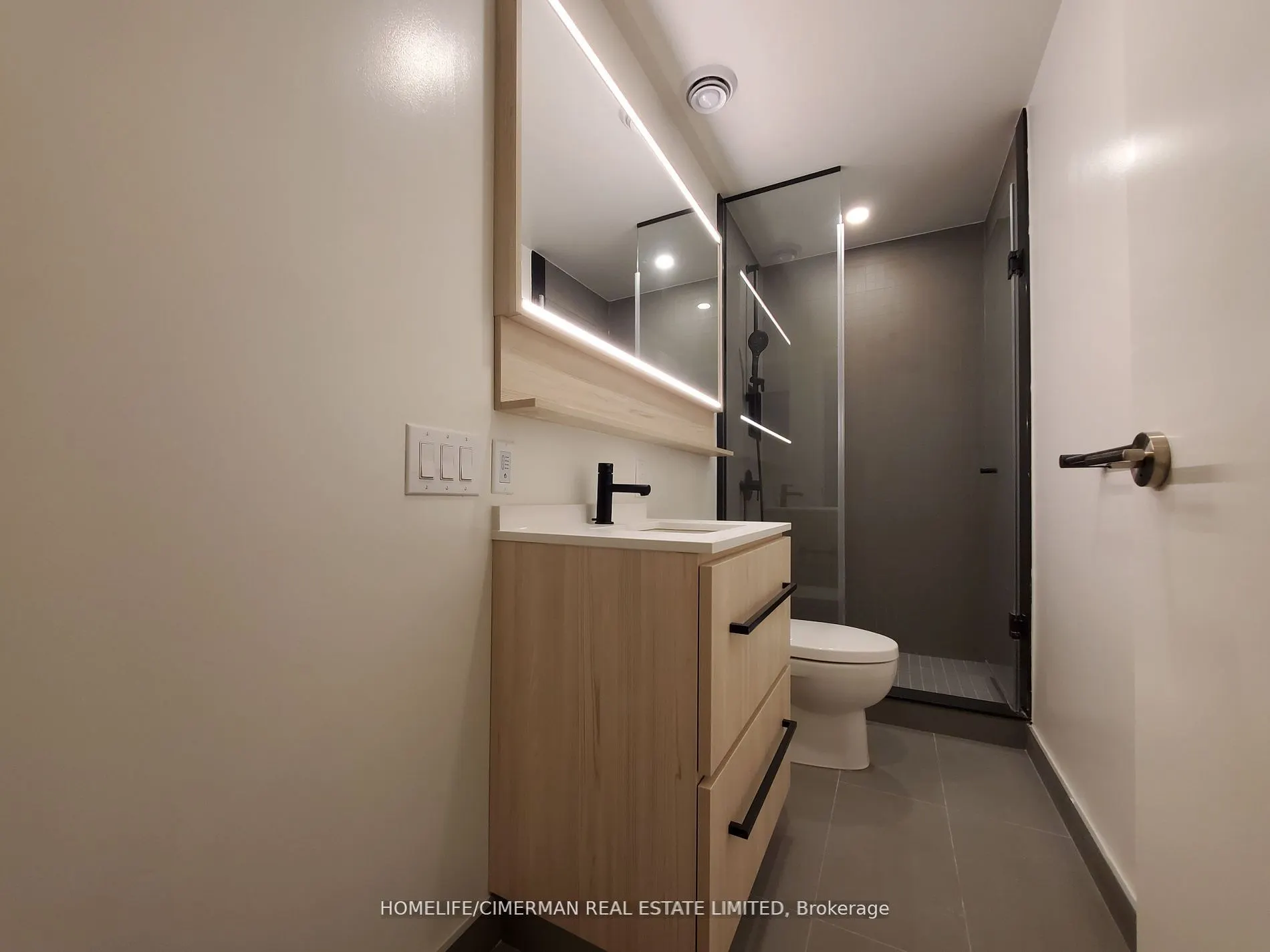 425 Front Street E, #604