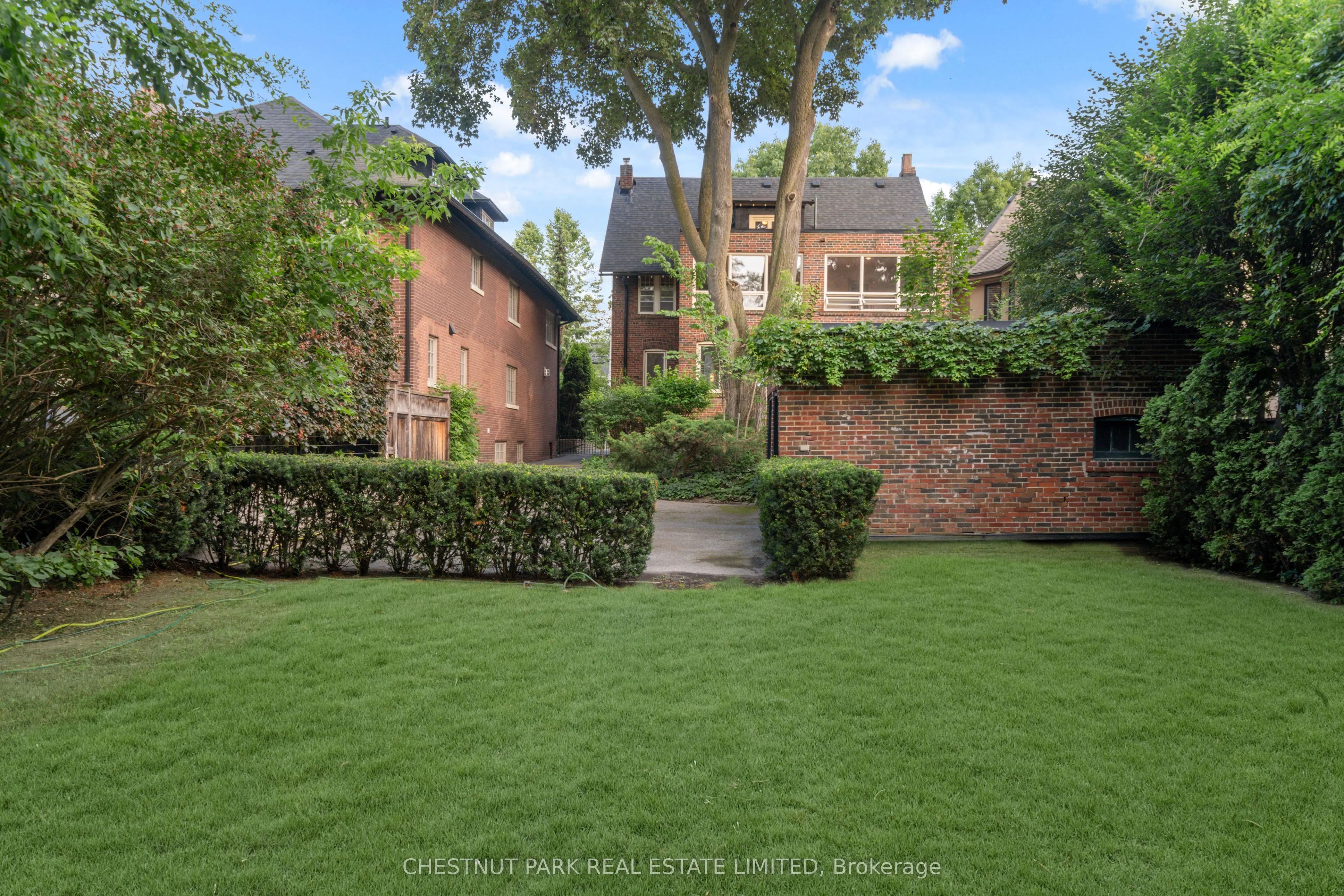 36 Glenview Avenue
