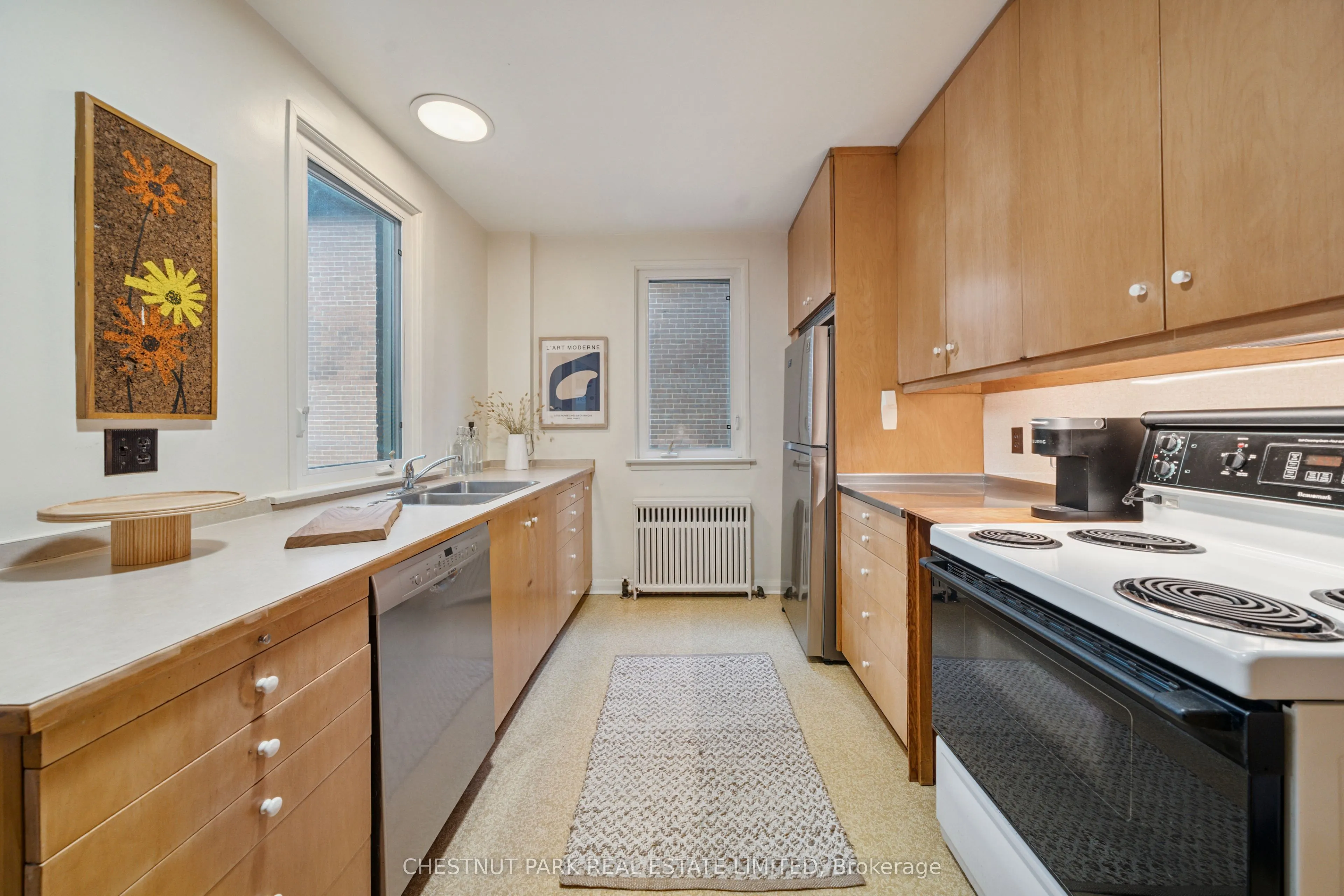 36 Glenview Avenue
