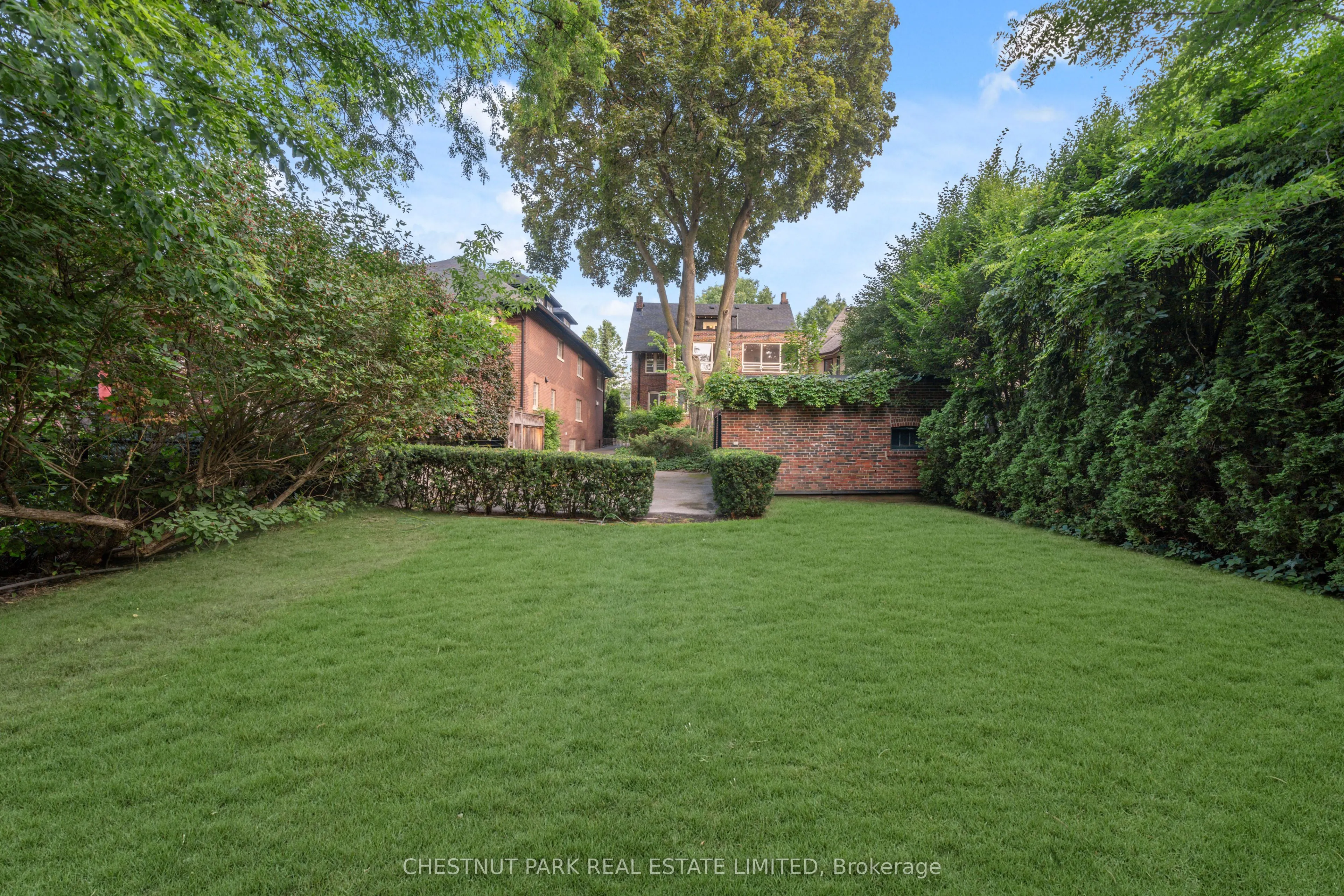 36 Glenview Avenue