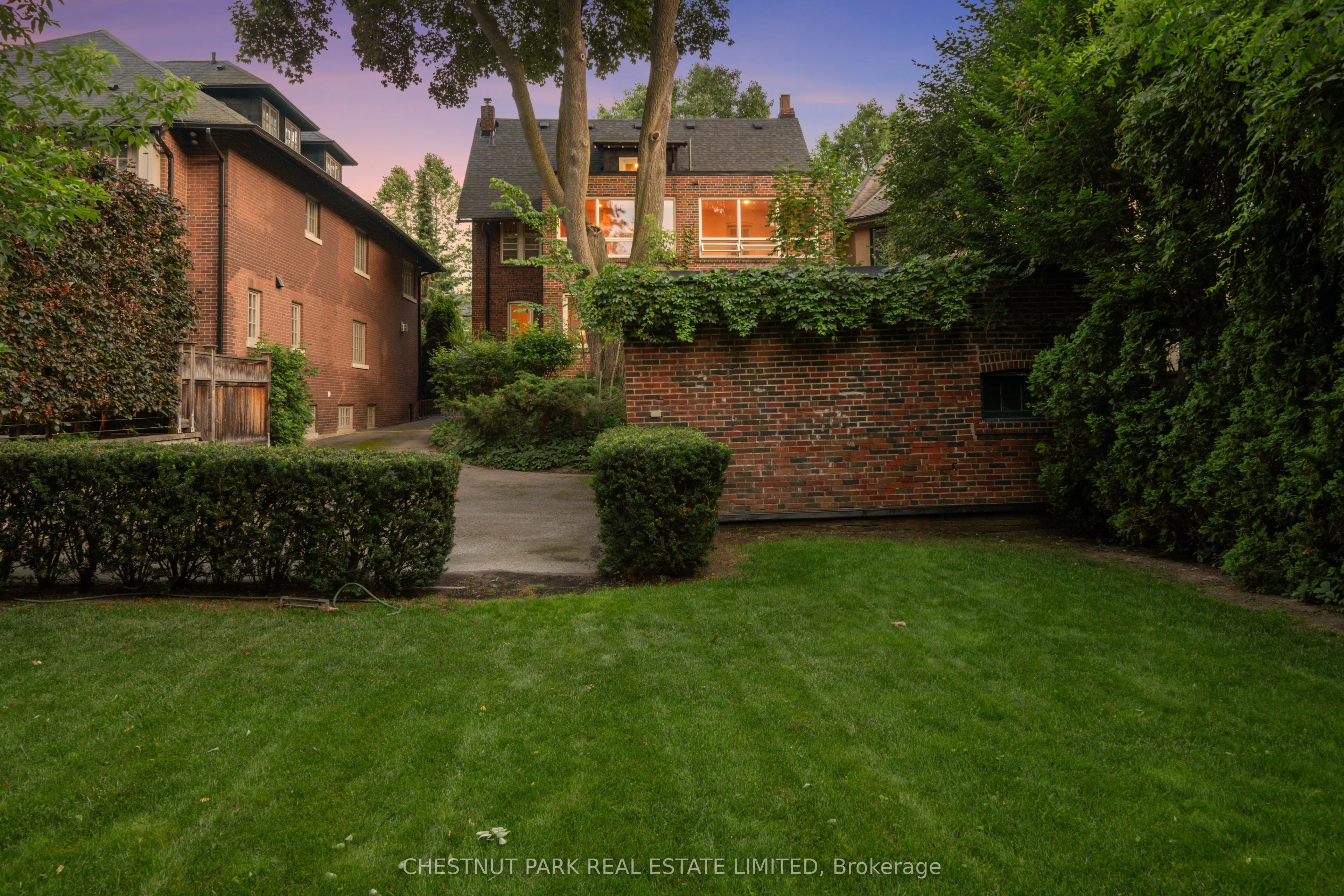 36 Glenview Avenue