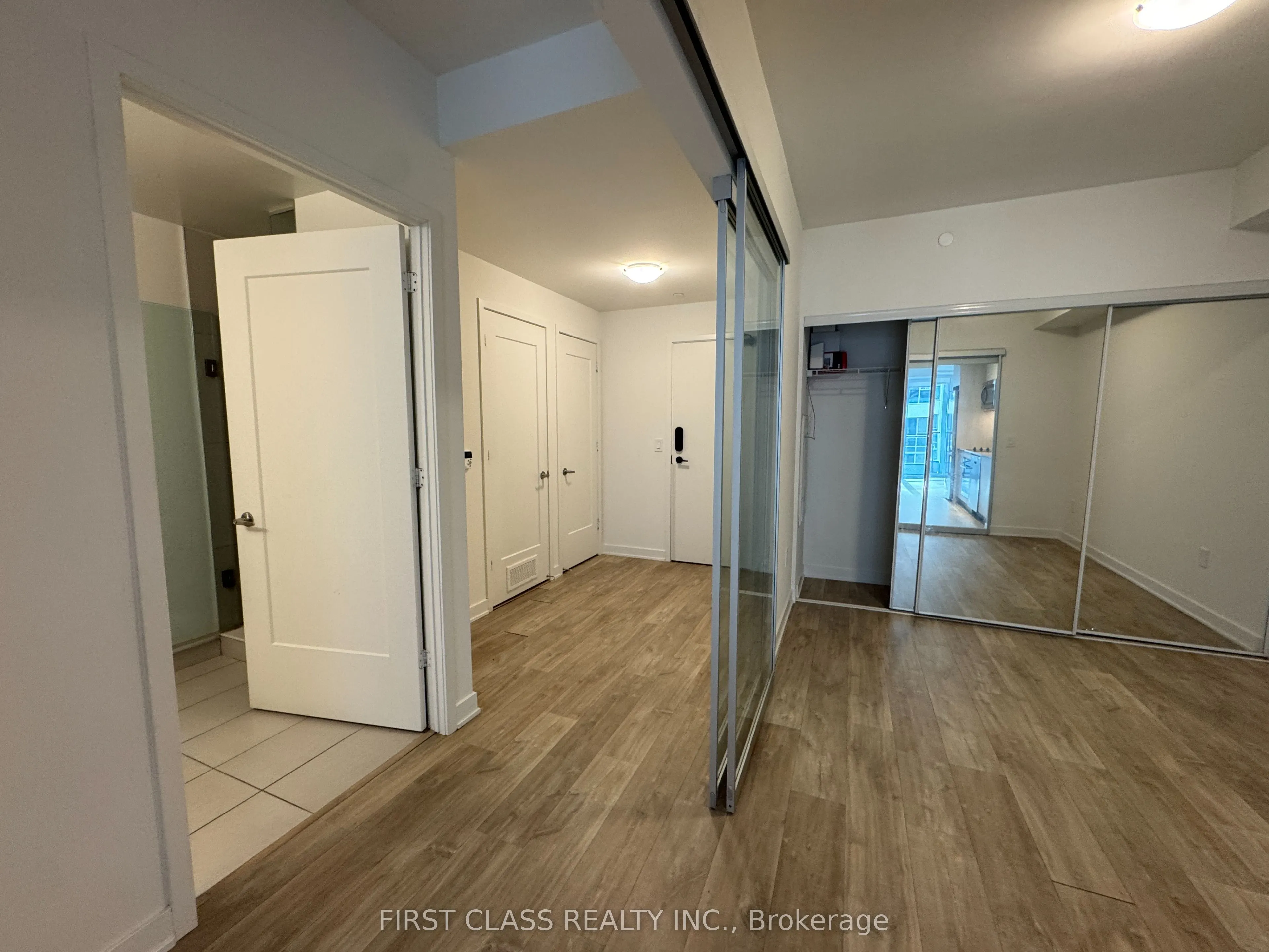 60 Princess Street, #522 SE
