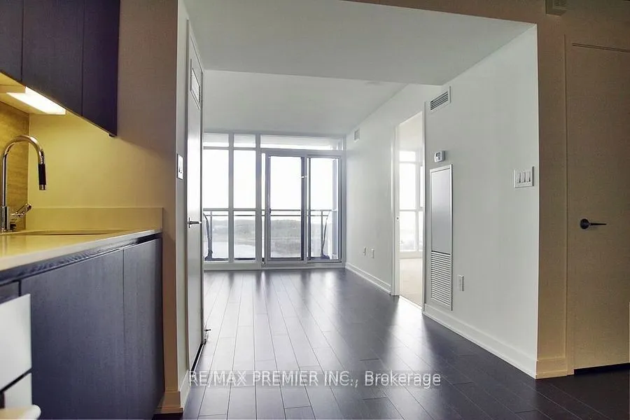 15 Iceboat Terrace, #2908