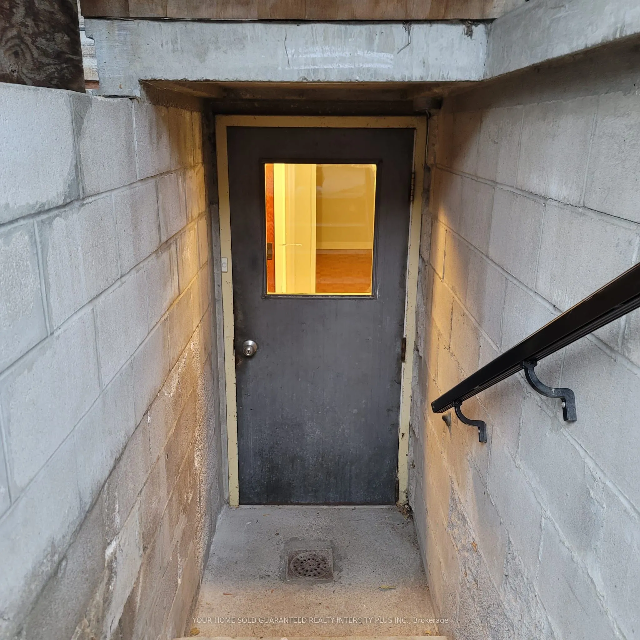 11 Rusholme Drive, #Lower