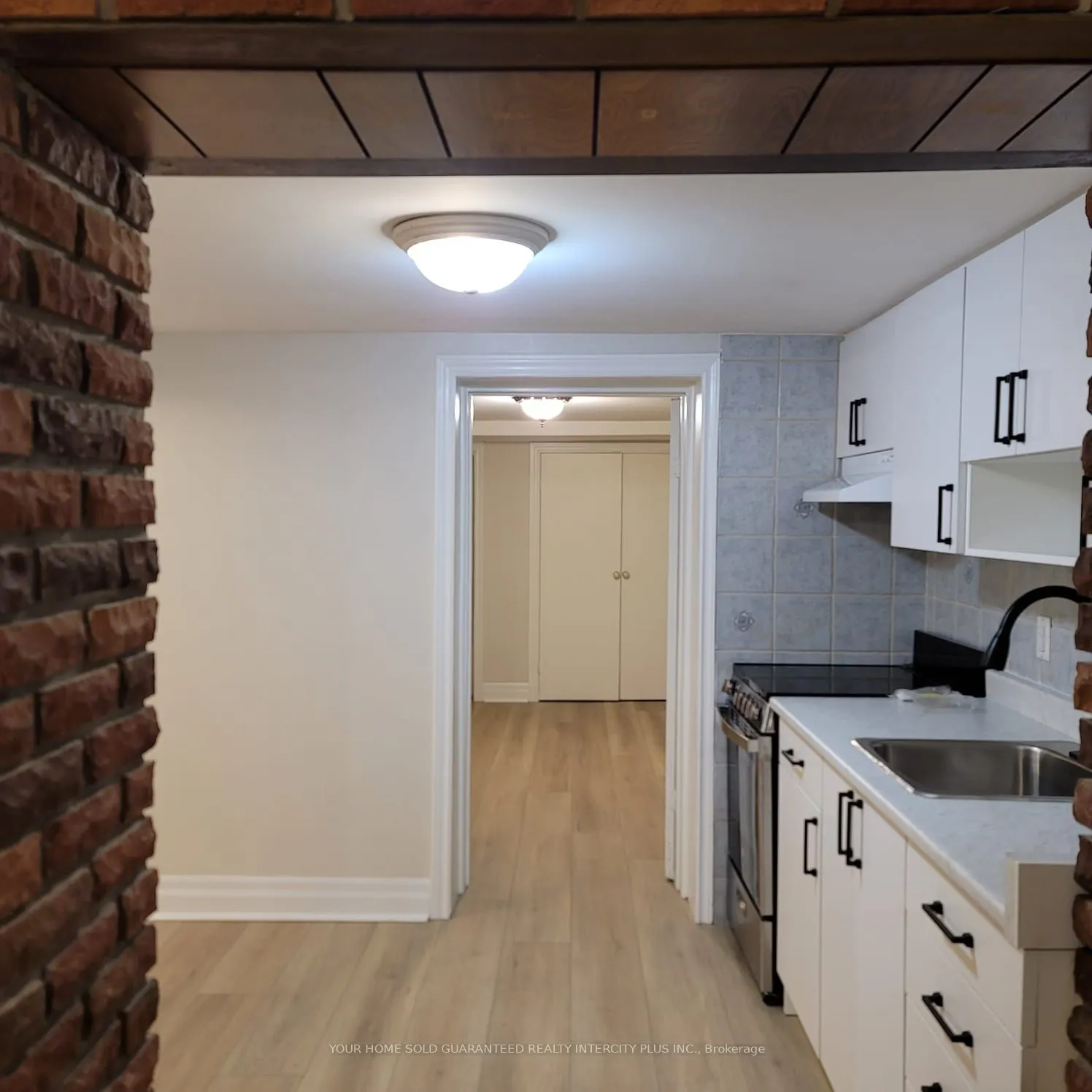 11 Rusholme Drive, #Lower