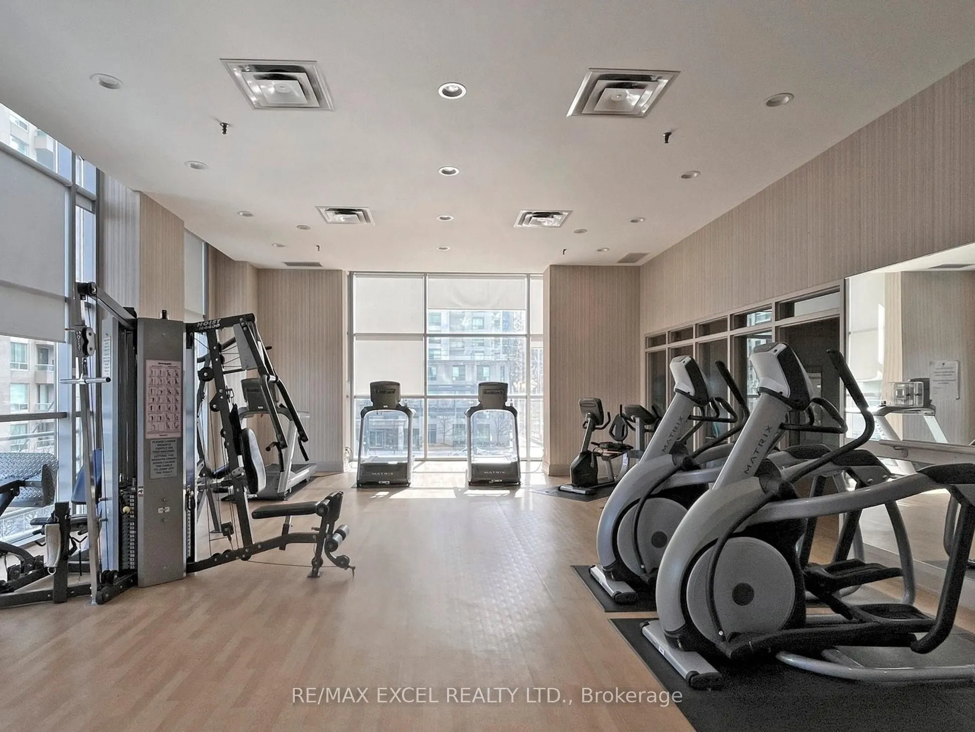 8 Hillcrest Avenue, #2302