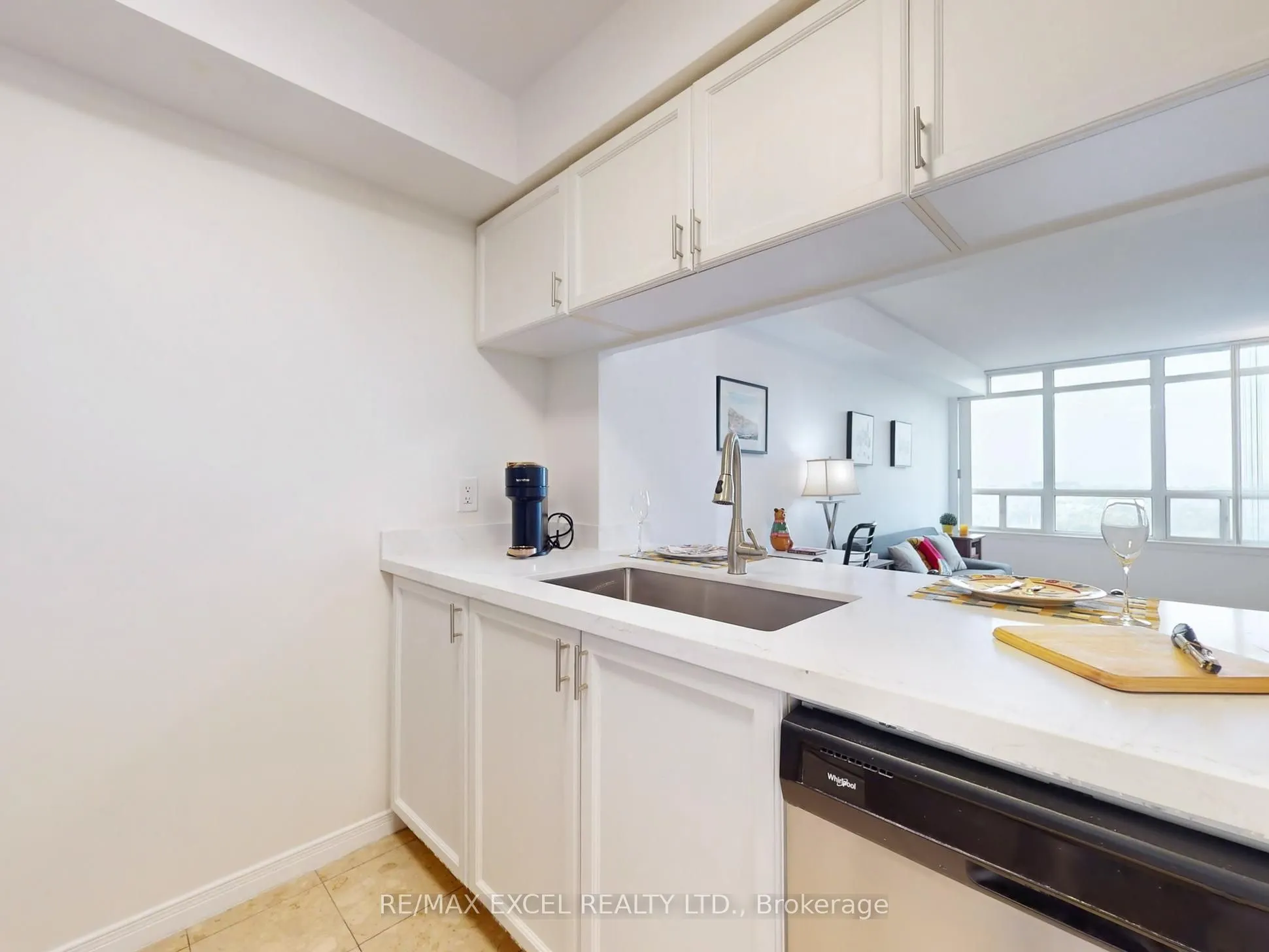 8 Hillcrest Avenue, #2302