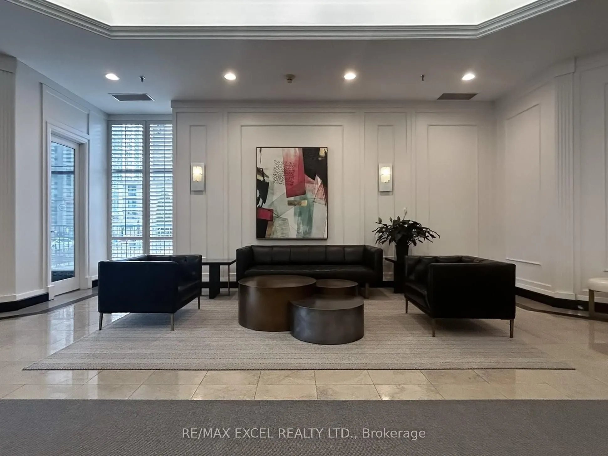 8 Hillcrest Avenue, #2302