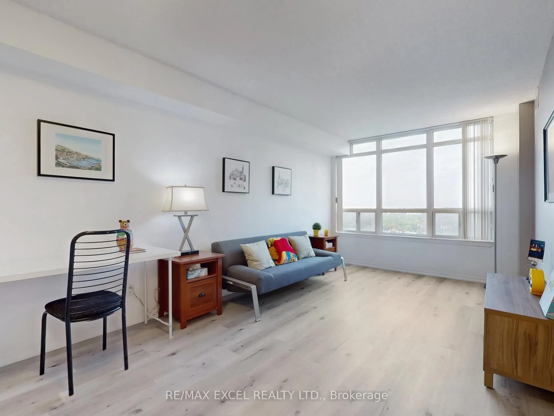 8 Hillcrest Avenue, #2302